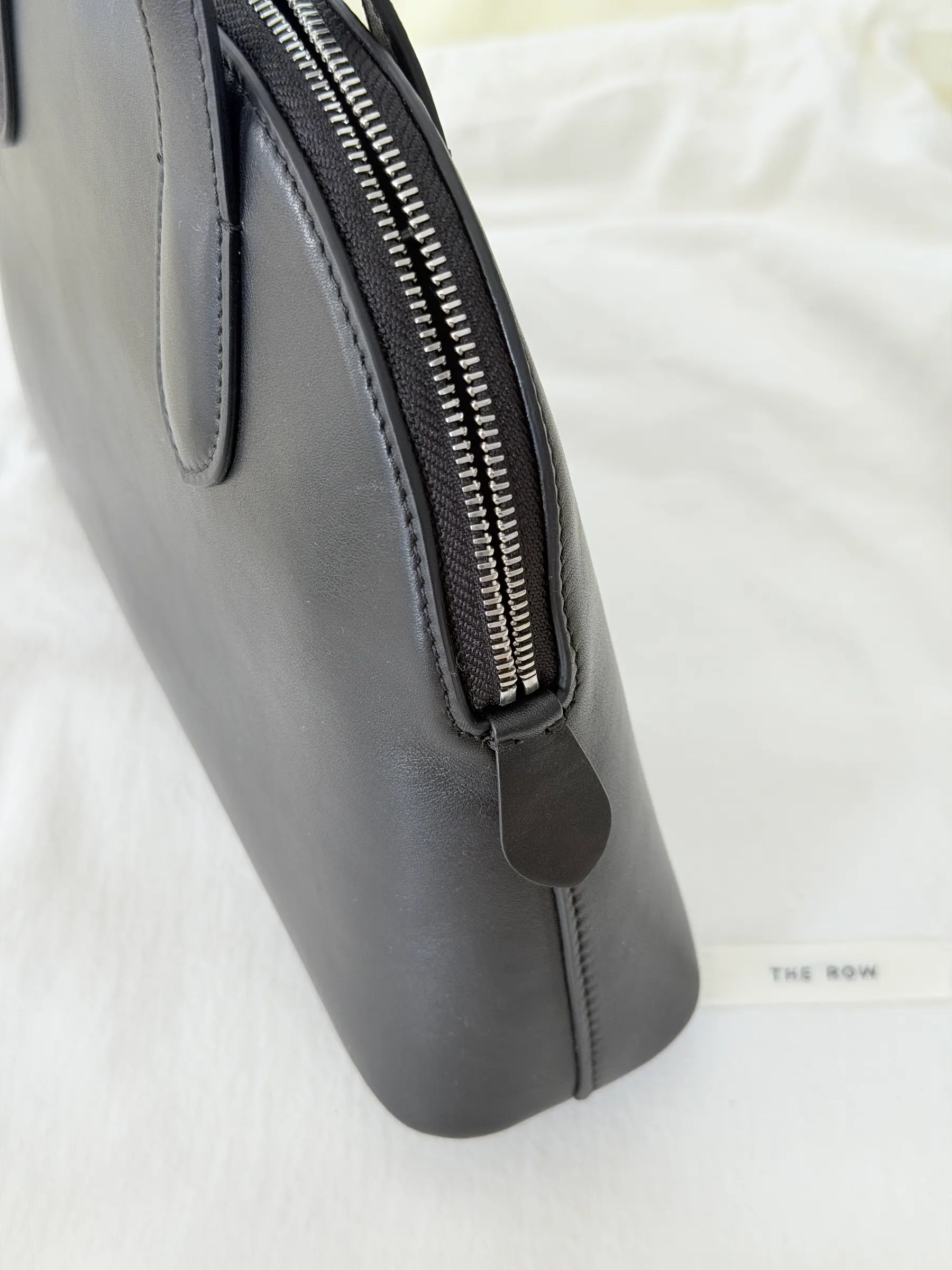 The Row Lngrid 手提包 27×6×30cm