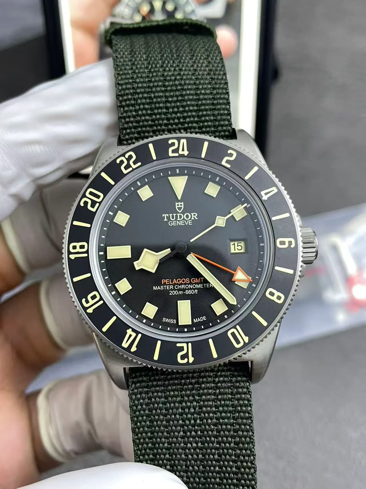 M+ l 3186机芯 l 42mm l TUDOR Pelagos FXD GMT 钛金属表壳
