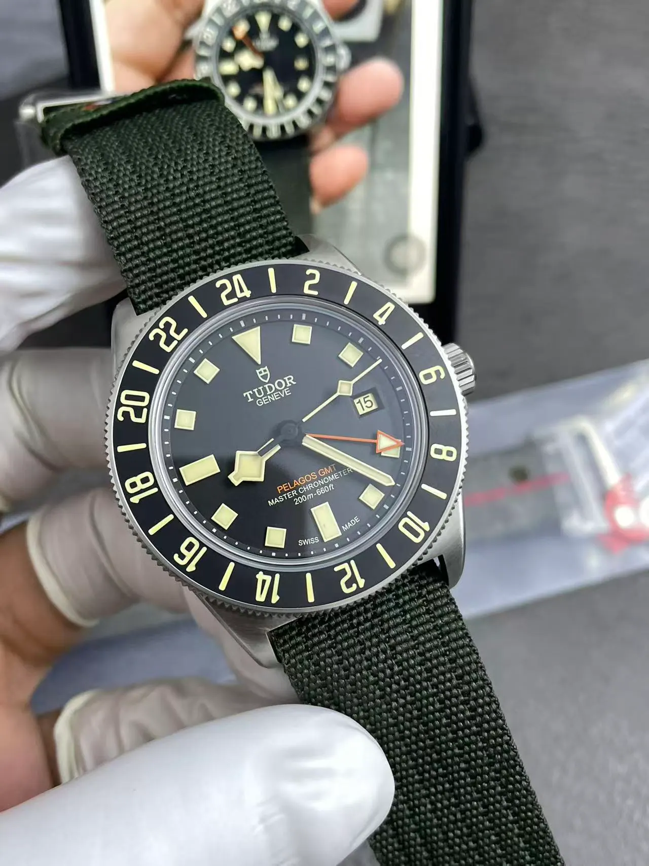 M+ l 3186机芯 l 42mm l TUDOR Pelagos FXD GMT 钛金属表壳