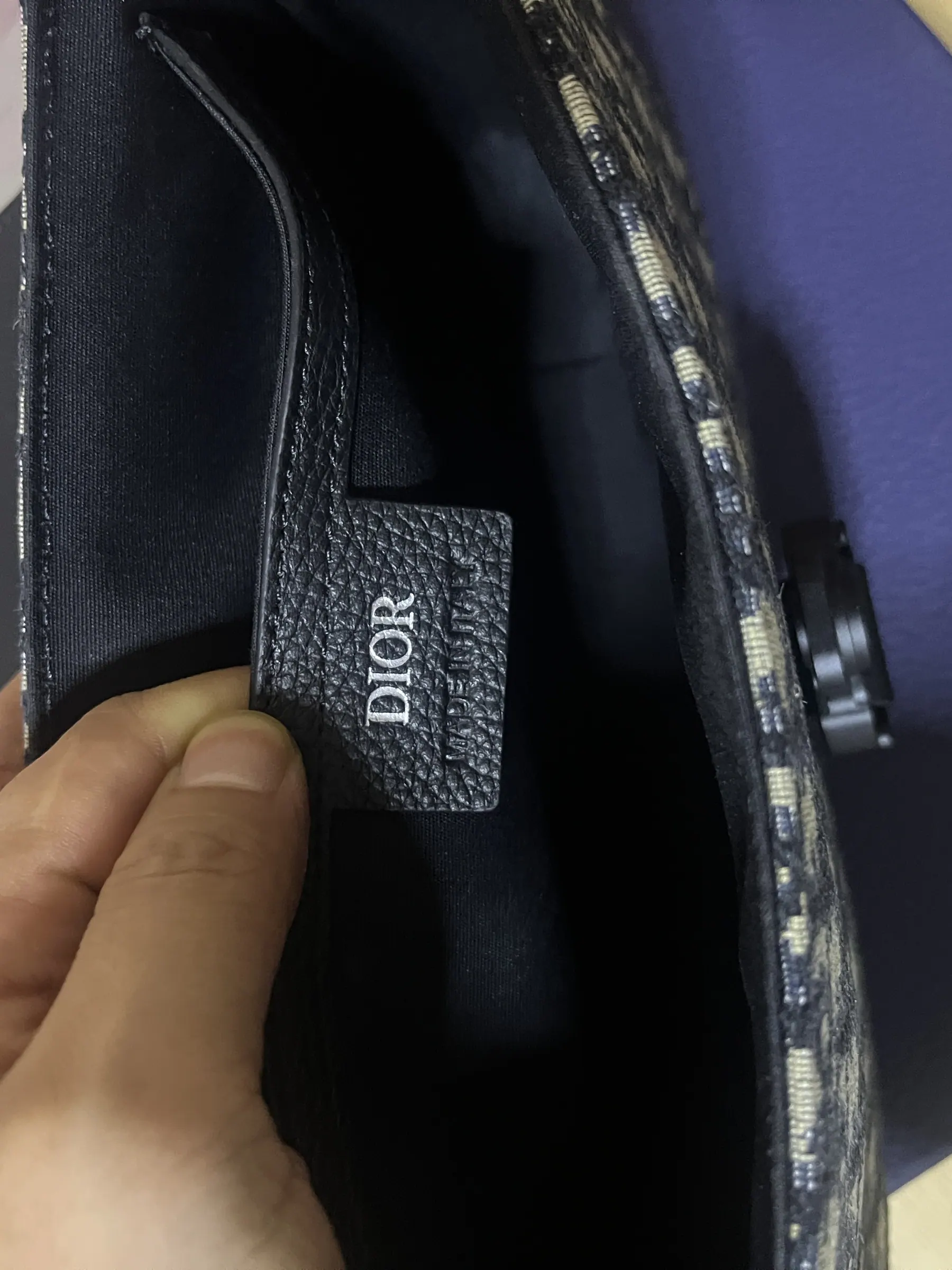 M9 Dior 小号 Saddle 翻盖邮差包 1ADPO049YKS 23 x 17.5 x 6cm