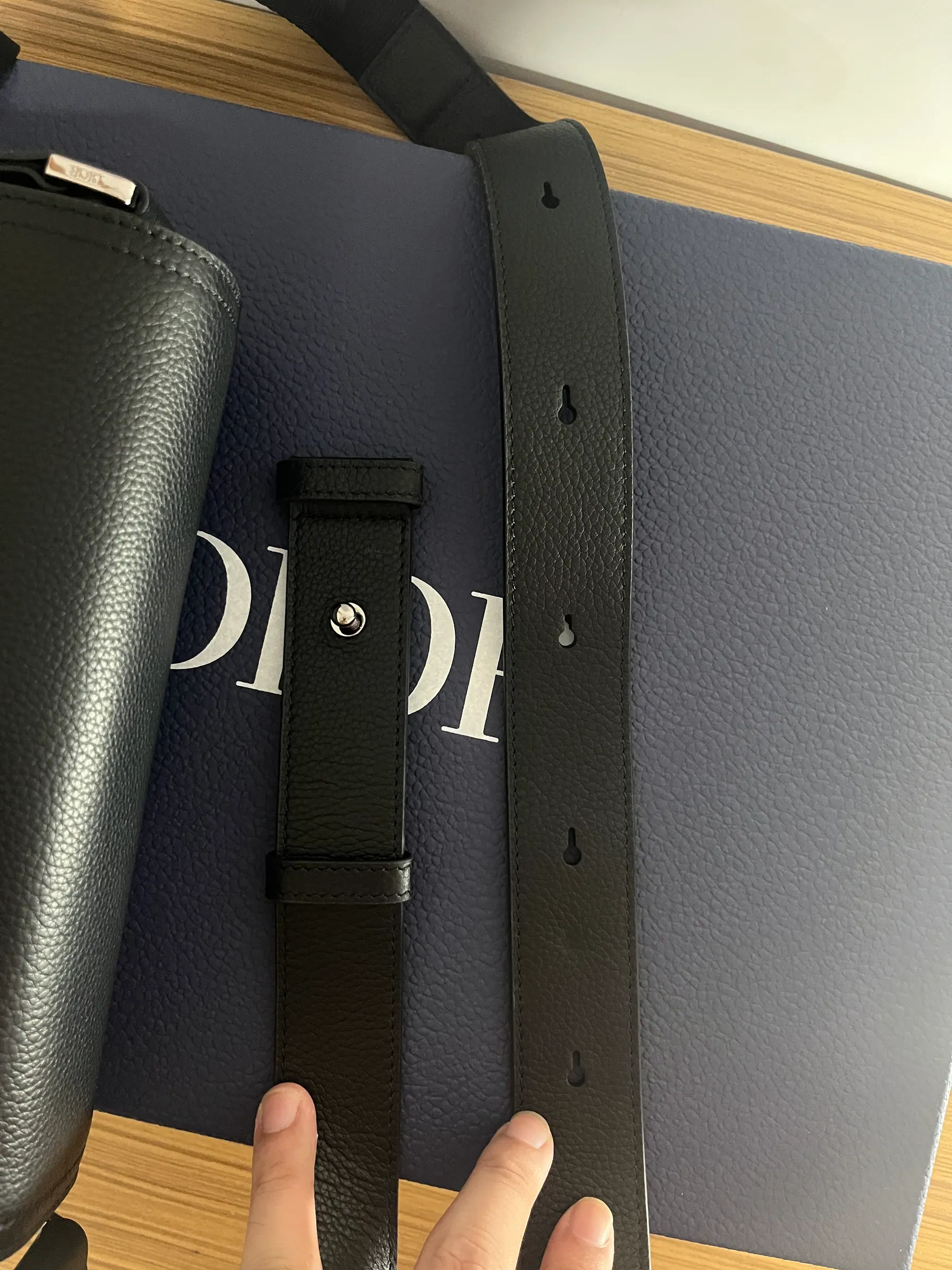 M9 Dior 小号 Saddle 翻盖邮差包 1ADPO049YKS 23 x 17.5 x 6cm