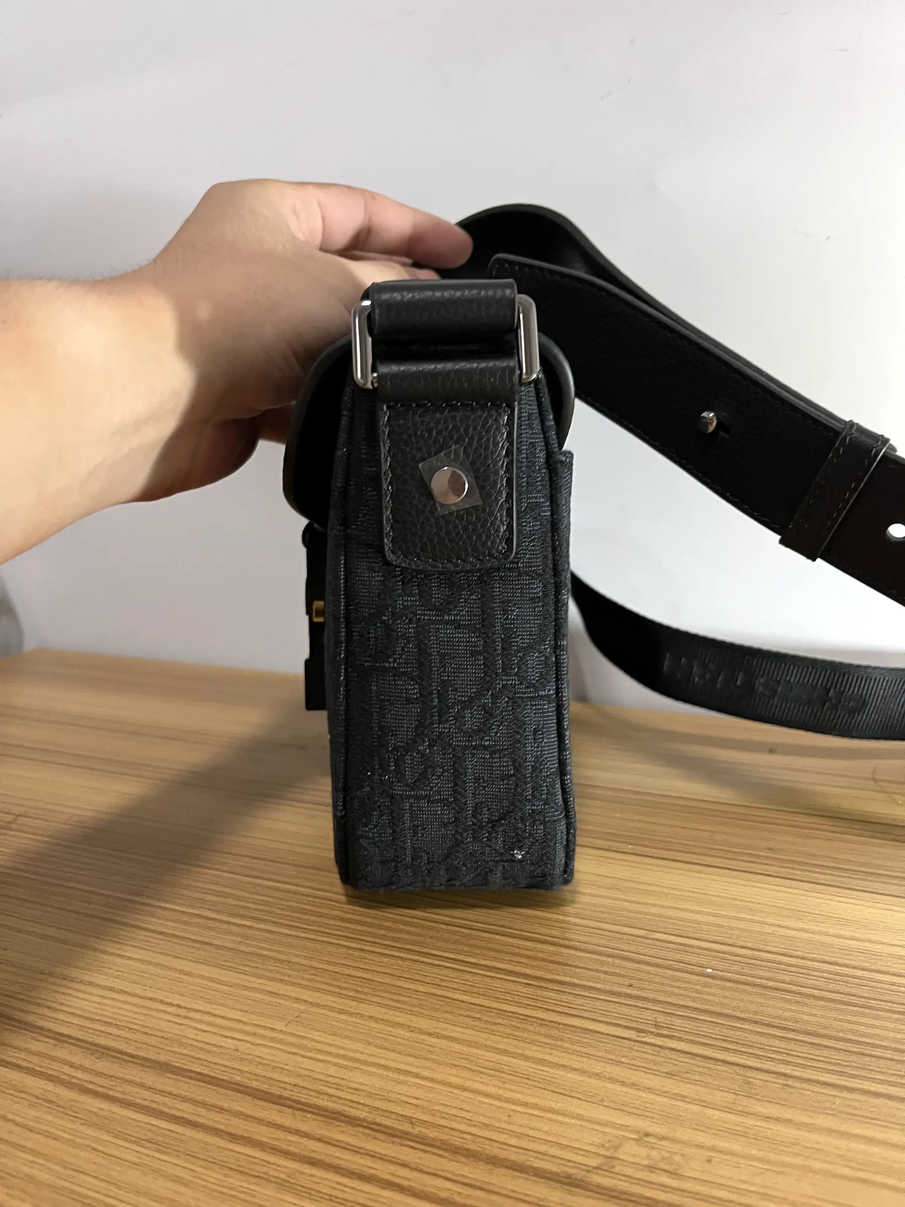 M9 Dior 小号 Saddle 翻盖邮差包 1ADPO049YKS 23 x 17.5 x 6cm