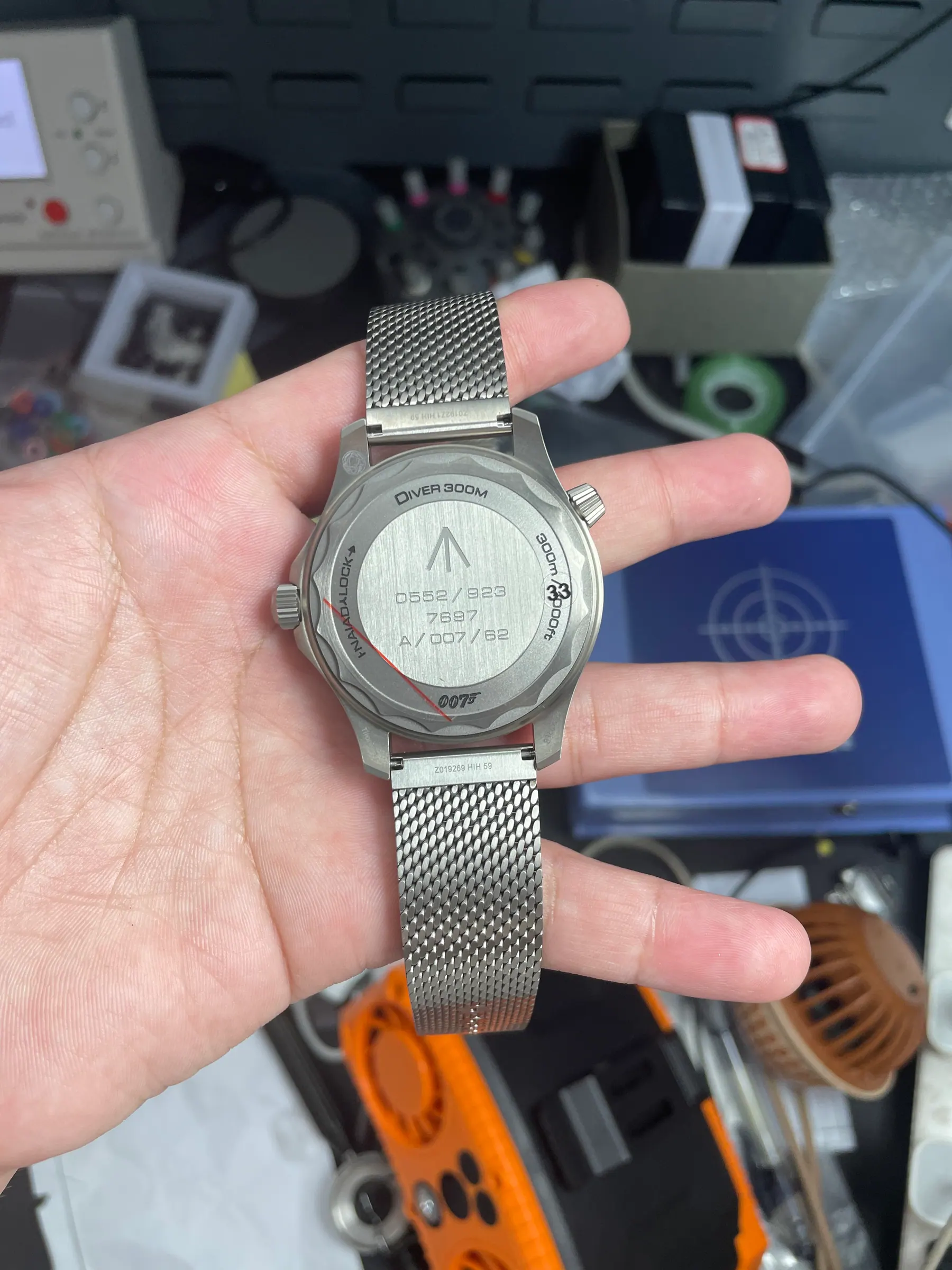 VS | 8806机芯｜42mm l 欧米茄海马潜水300M 210.30.42.20.06.002 钛金属表链