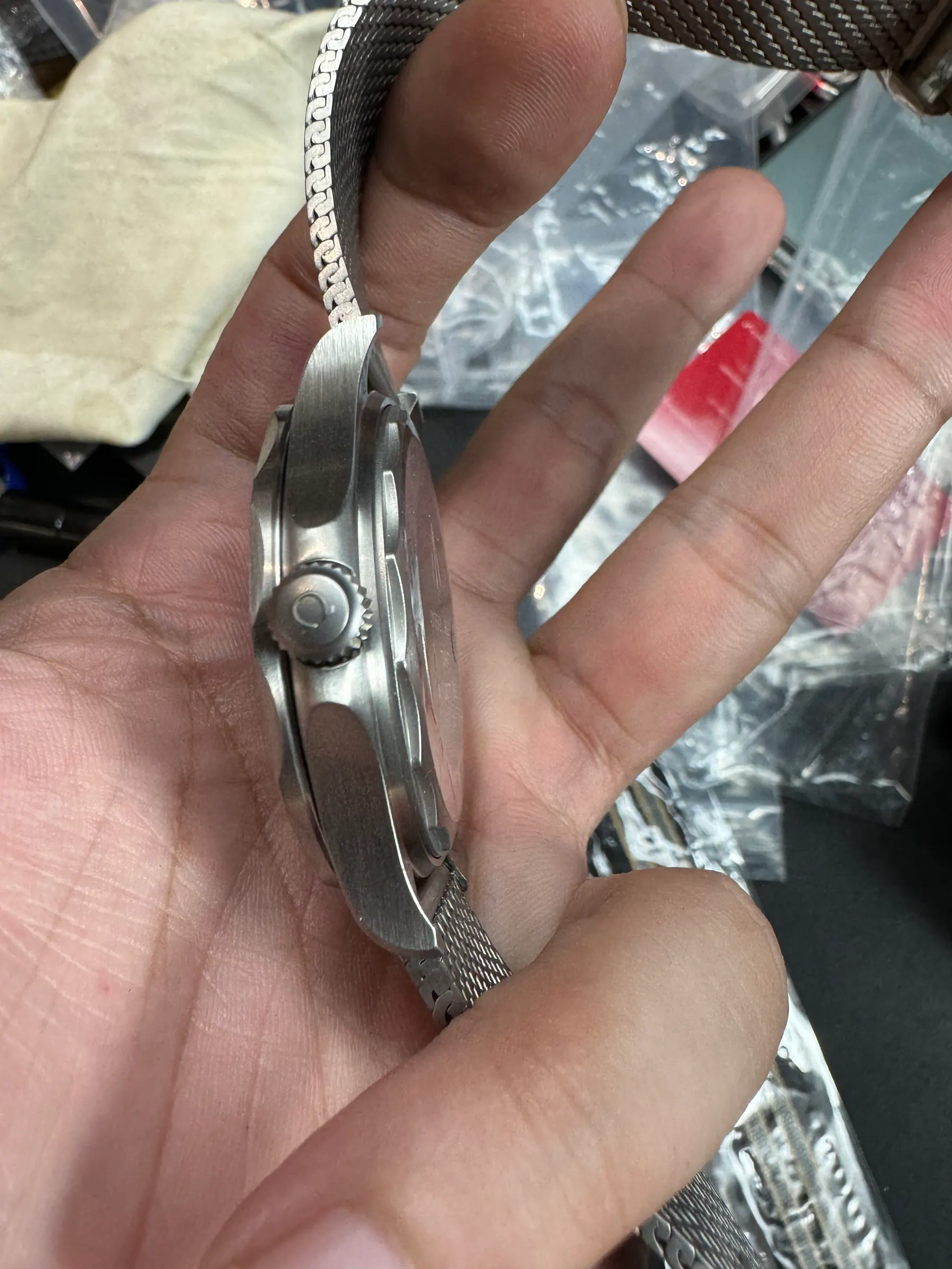 VS | 8806机芯｜42mm l 欧米茄海马潜水300M 210.30.42.20.06.002 钛金属表链