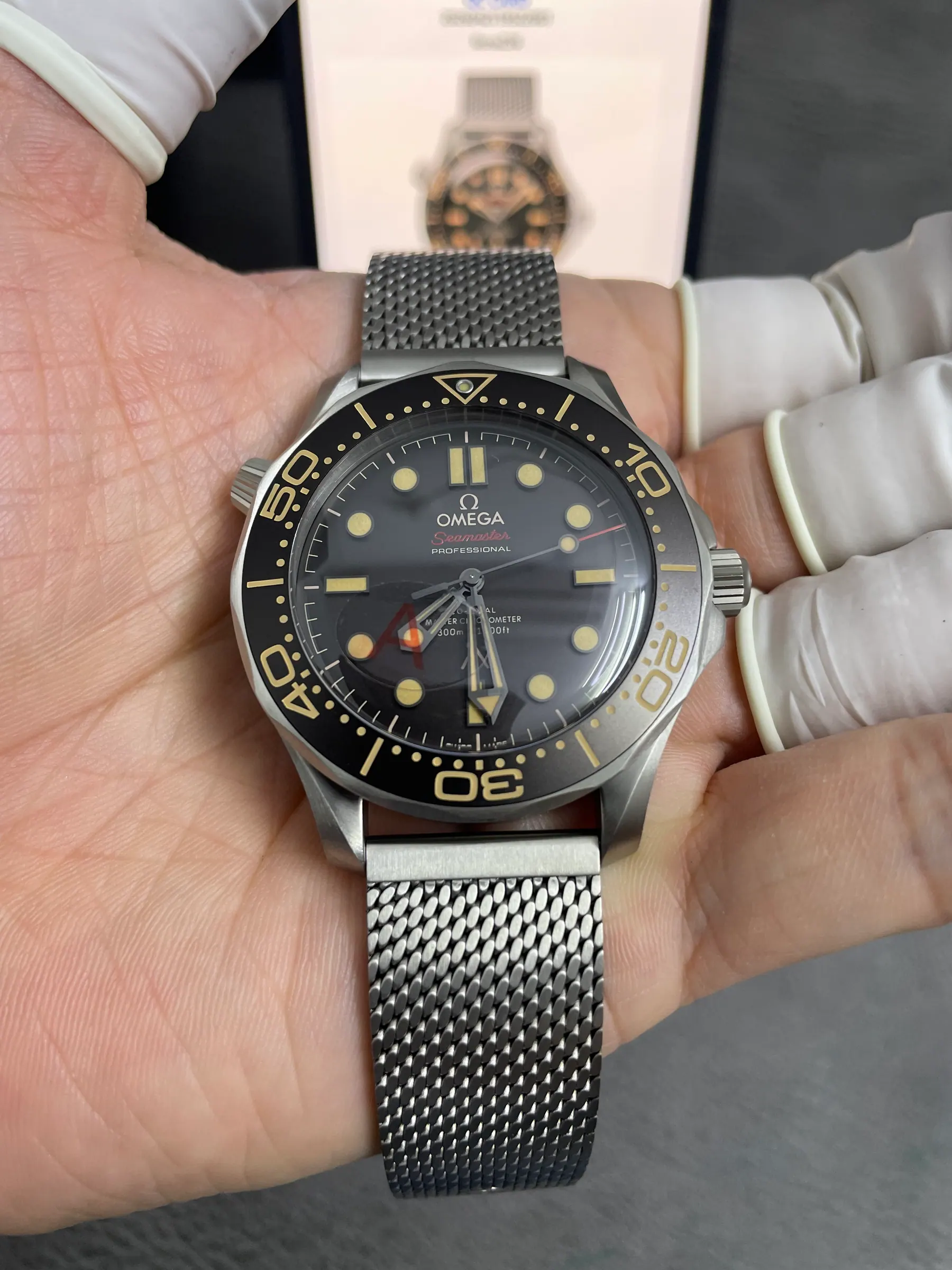 VS | 8806机芯｜42mm l 欧米茄海马潜水300M 210.30.42.20.06.002 钛金属表链