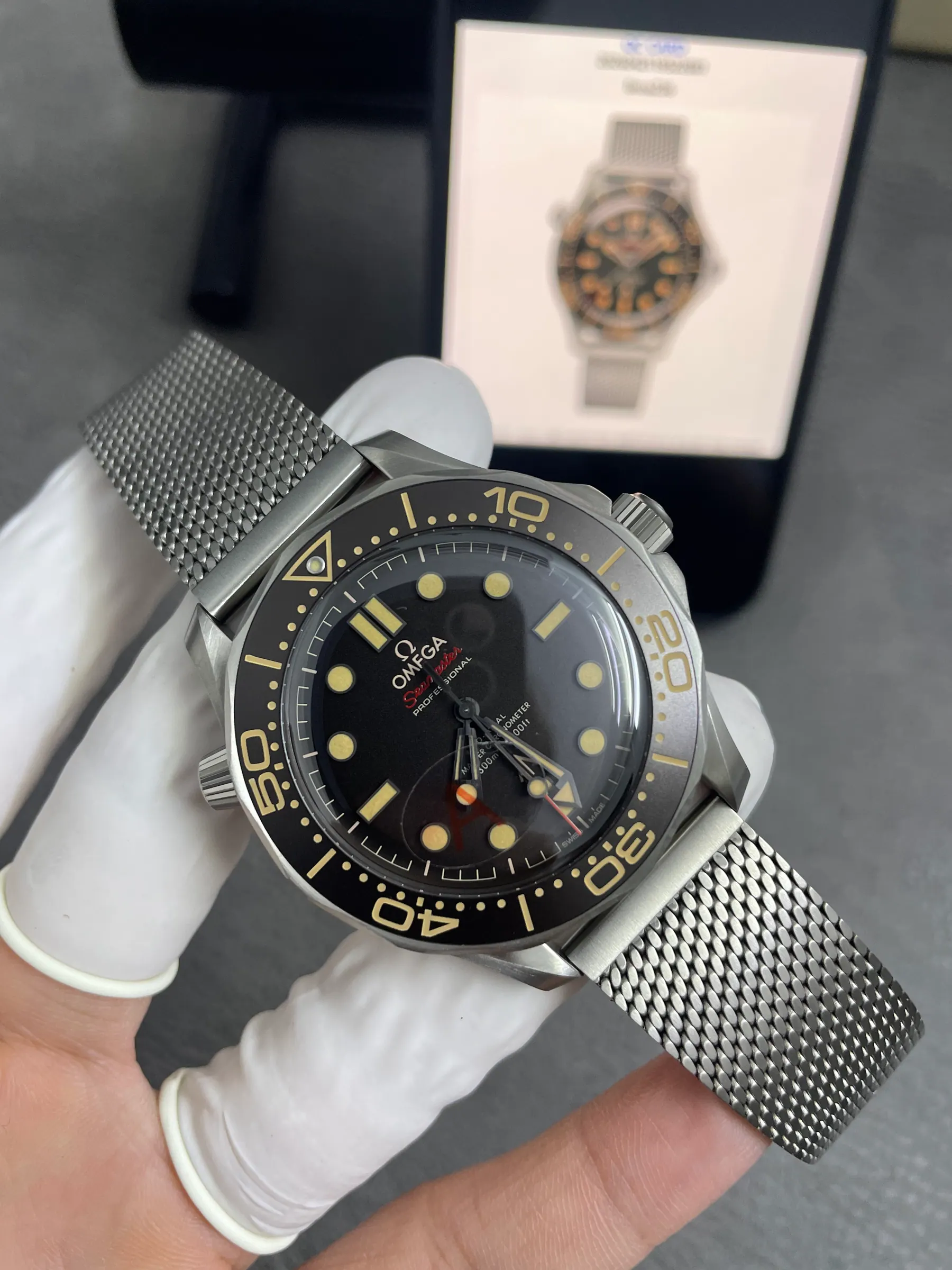 VS | 8806机芯｜42mm l 欧米茄海马潜水300M 210.30.42.20.06.002 钛金属表链