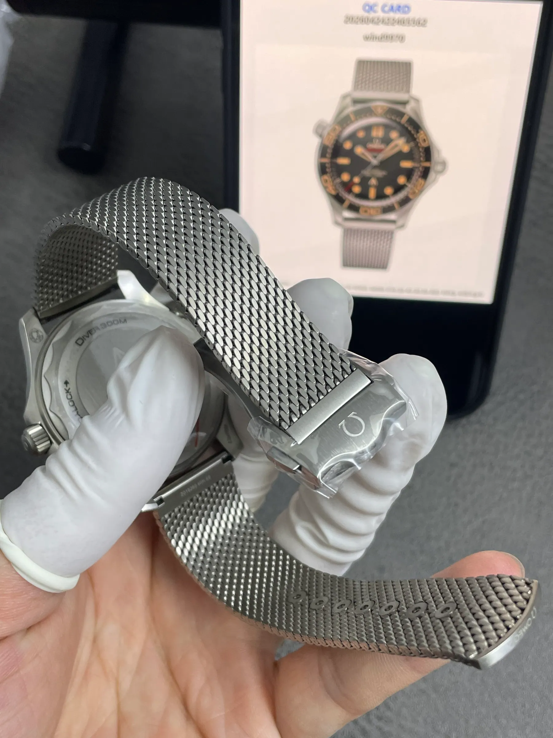 VS | 8806机芯｜42mm l 欧米茄海马潜水300M 210.30.42.20.06.002 钛金属表链