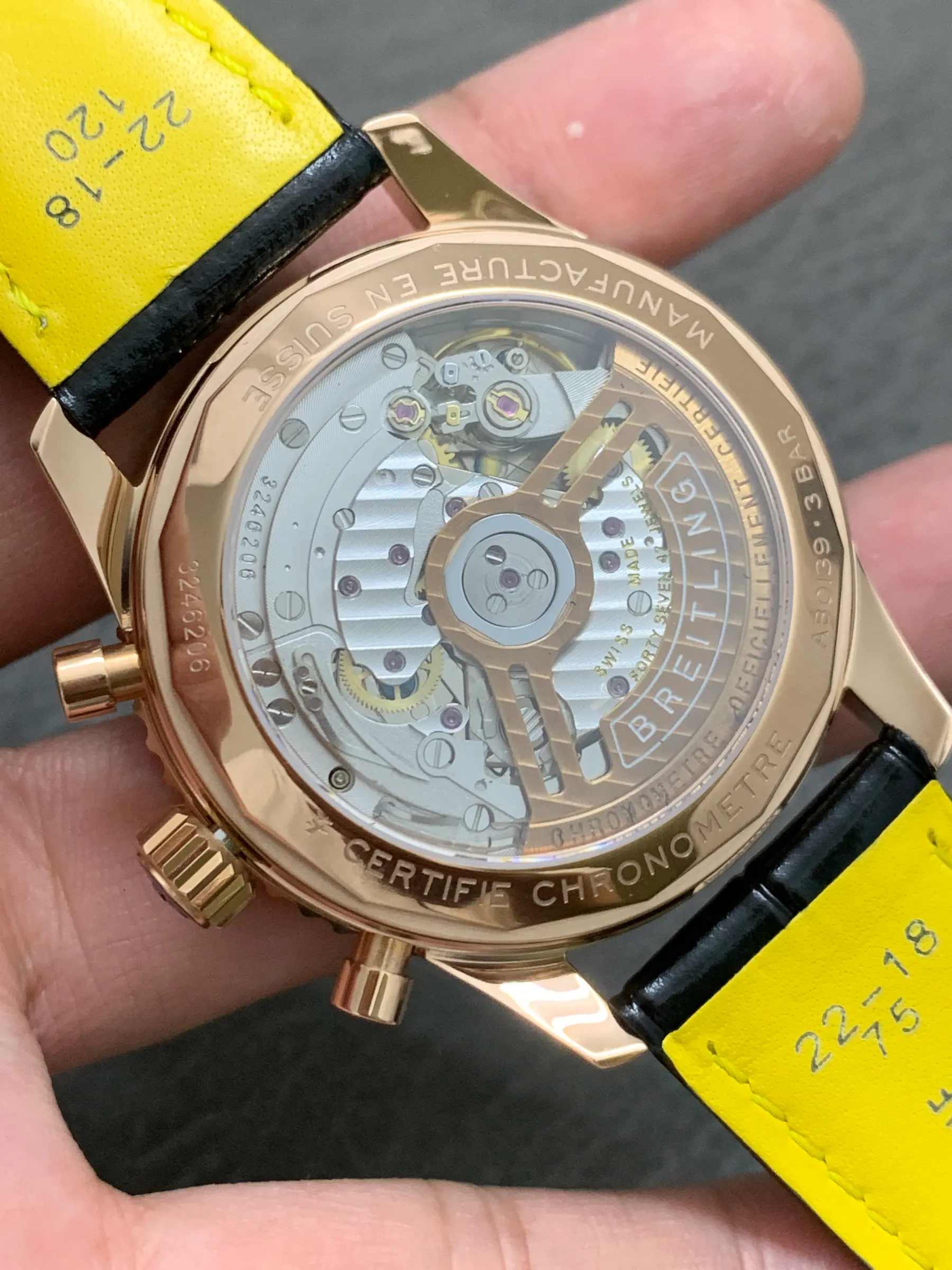 BLS l 43mm l 百年灵 Navitimer B01