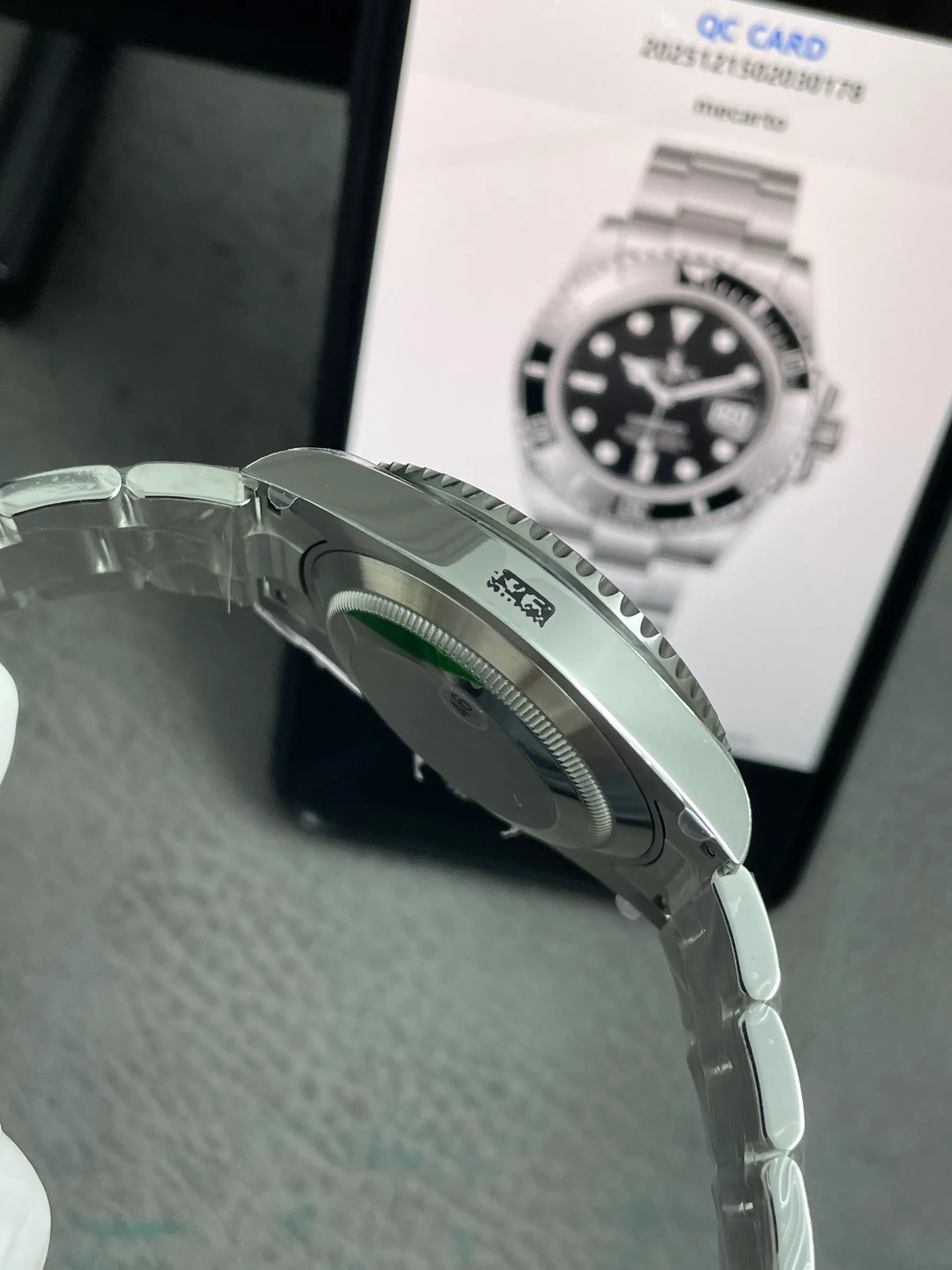 VS | 3235机芯｜41mm l 劳力士潜航者型 126610LN