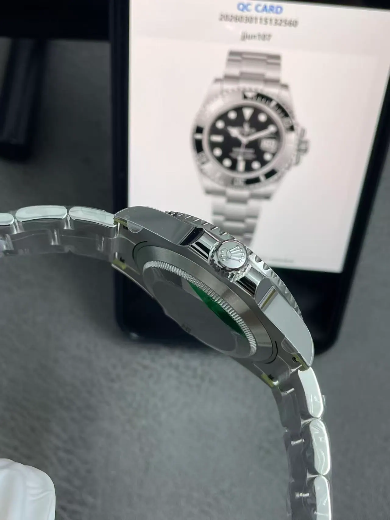 VS | 3235机芯｜41mm l 劳力士潜航者型 126610LN