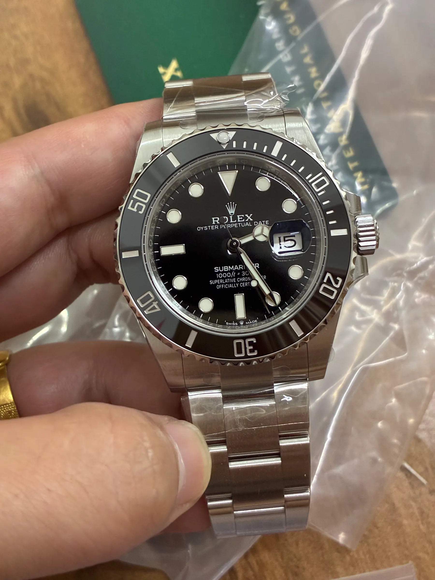 VS | 3235机芯｜41mm l 劳力士潜航者型 126610LN