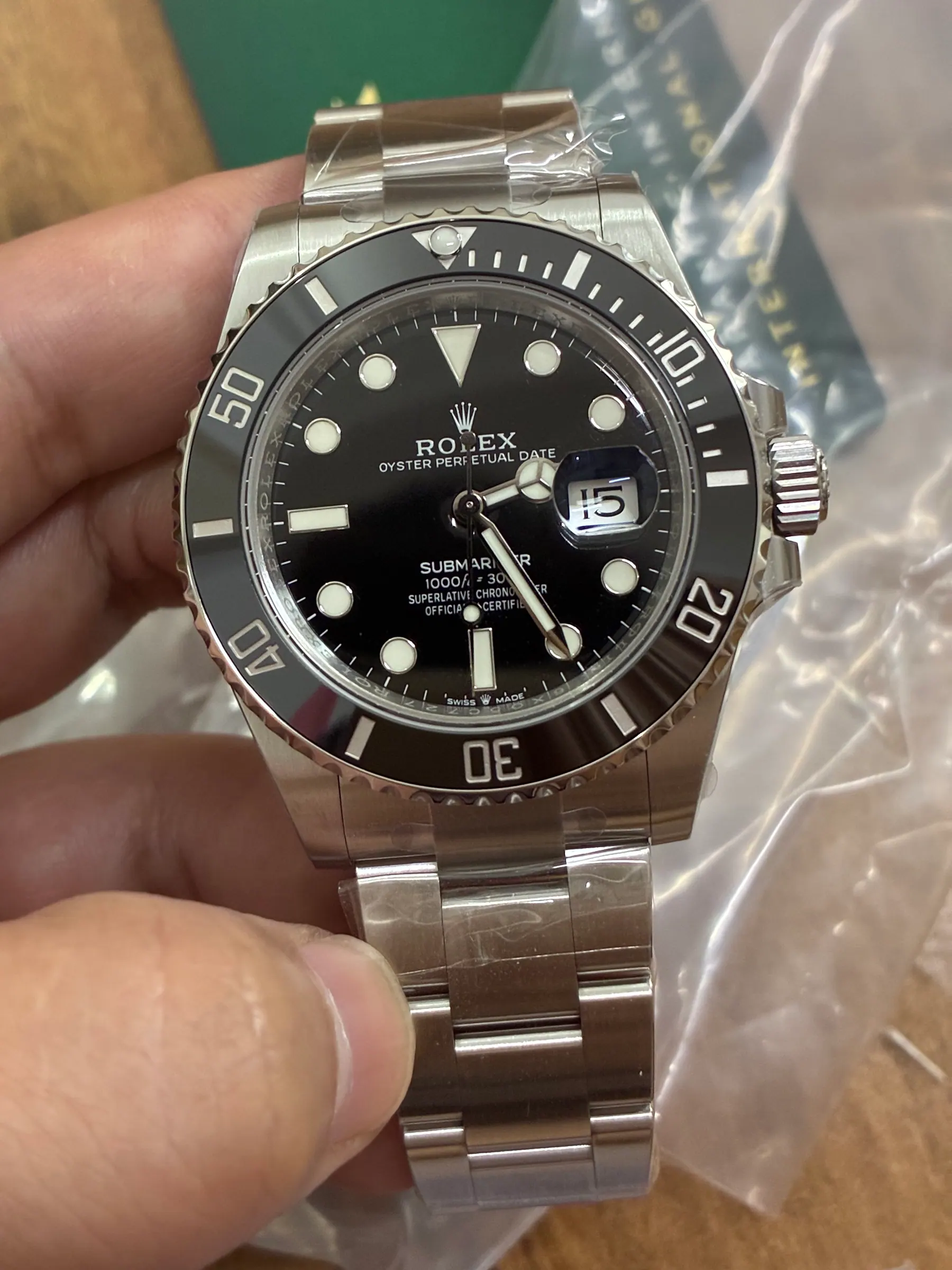 VS | 3235机芯｜41mm l 劳力士潜航者型 126610LN