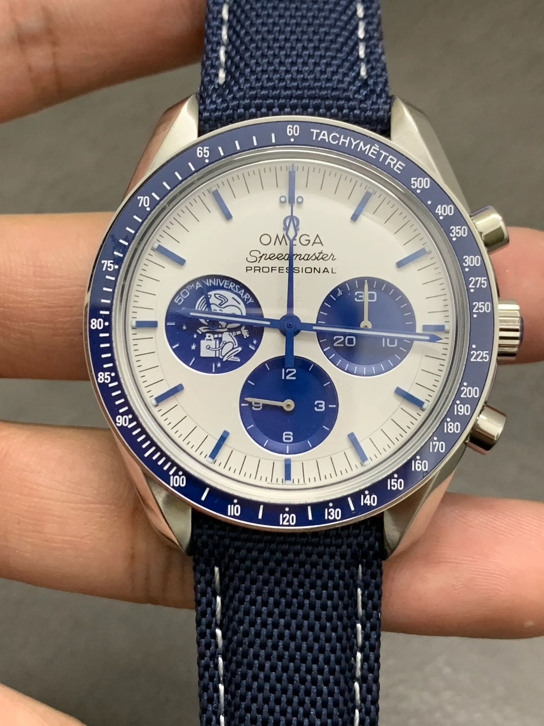 SMF OMEGA Speedmaster Anniversary Series “Silver Snoopy Award” 310.32.42.50.02.001