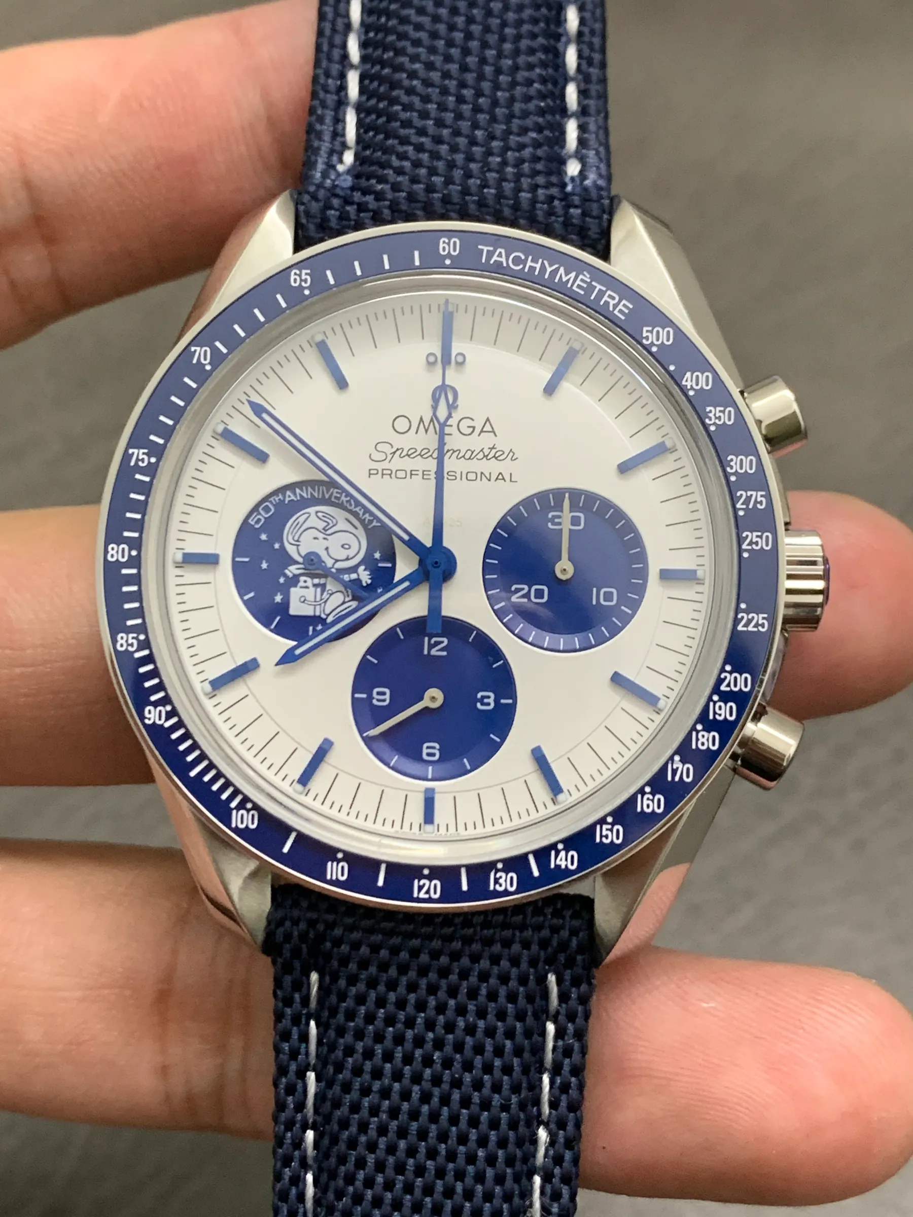 SMF OMEGA Speedmaster Anniversary Series “Silver Snoopy Award” 310.32.42.50.02.001