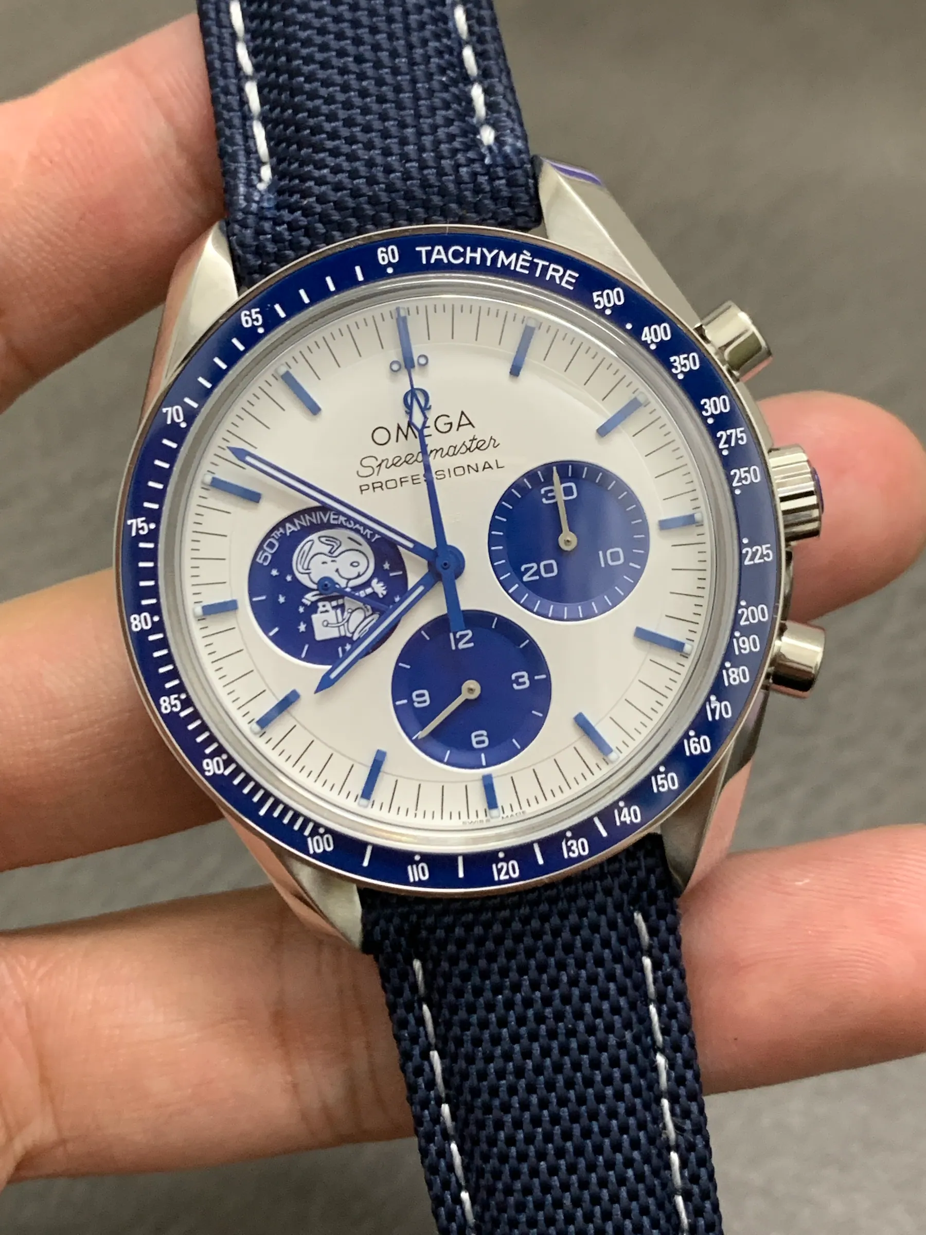 SMF OMEGA Speedmaster Anniversary Series “Silver Snoopy Award” 310.32.42.50.02.001