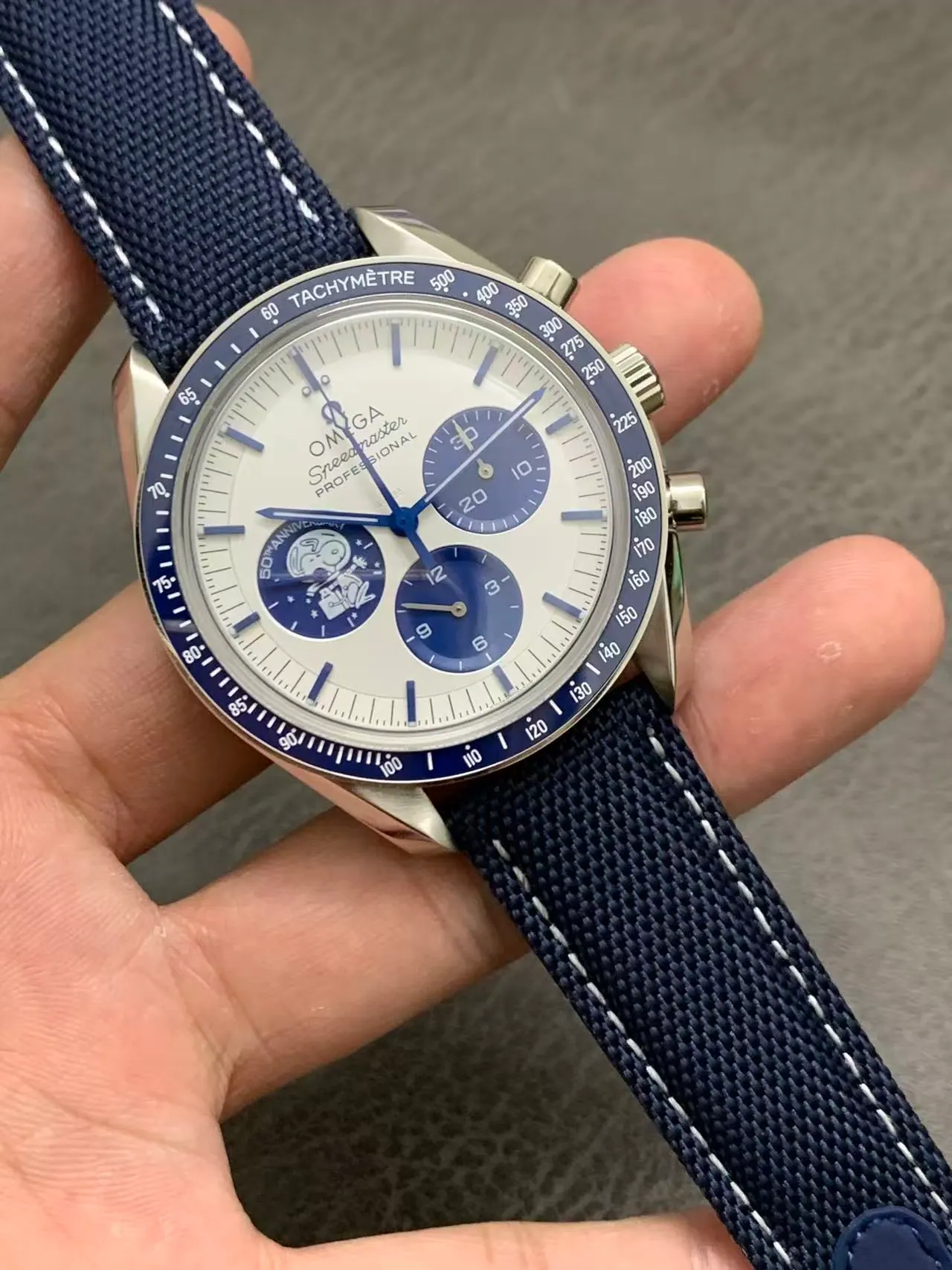 SMF OMEGA Speedmaster Anniversary Series “Silver Snoopy Award” 310.32.42.50.02.001