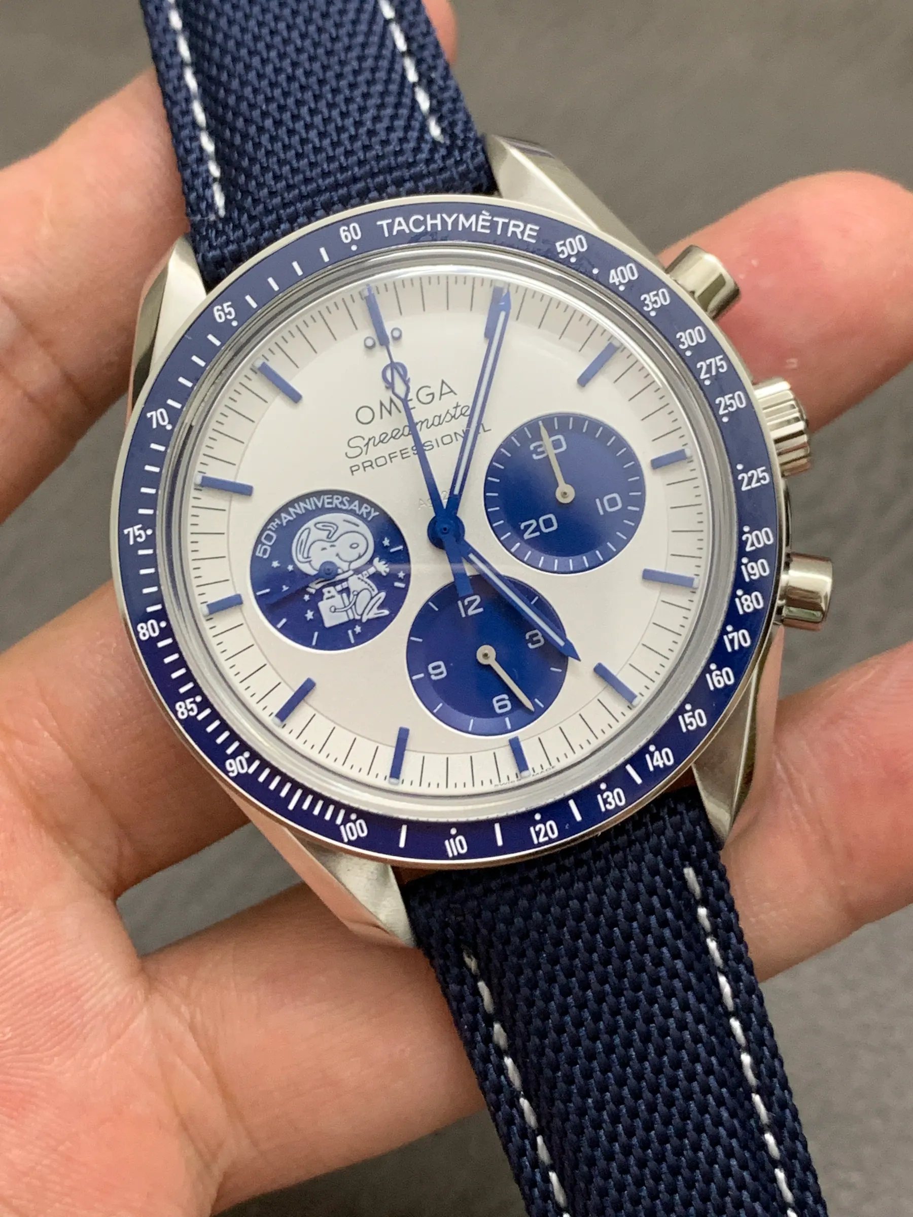 SMF OMEGA Speedmaster Anniversary Series “Silver Snoopy Award” 310.32.42.50.02.001