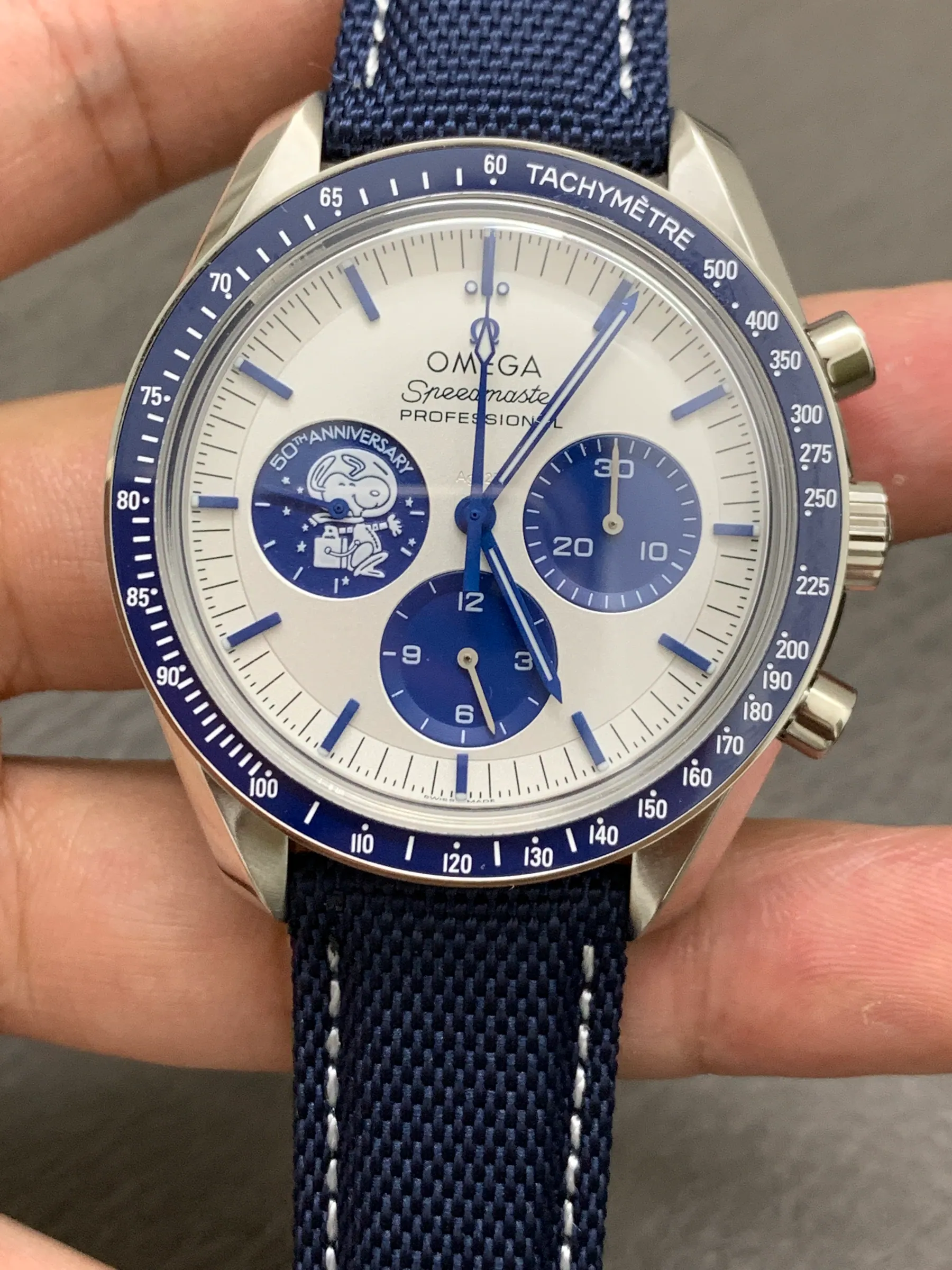 SMF OMEGA Speedmaster Anniversary Series “Silver Snoopy Award” 310.32.42.50.02.001