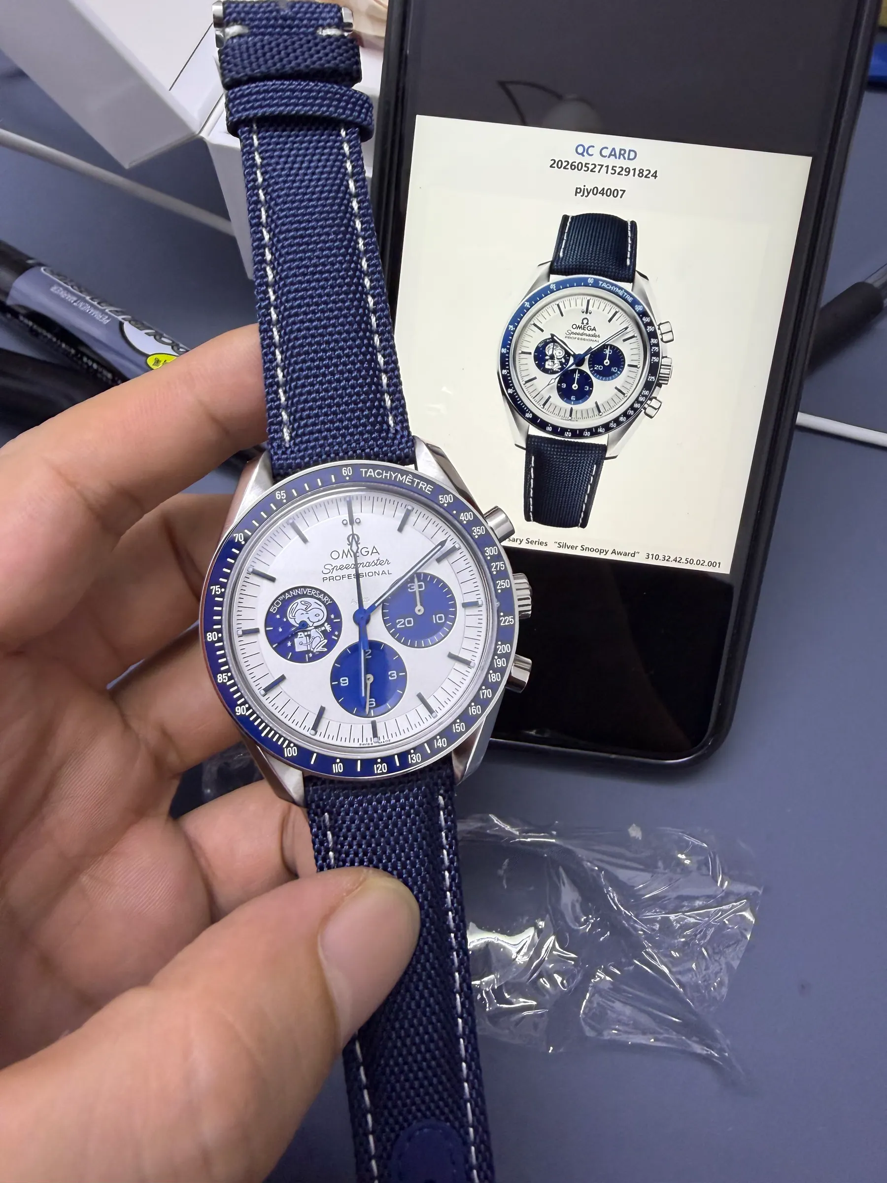 SMF OMEGA Speedmaster Anniversary Series “Silver Snoopy Award” 310.32.42.50.02.001