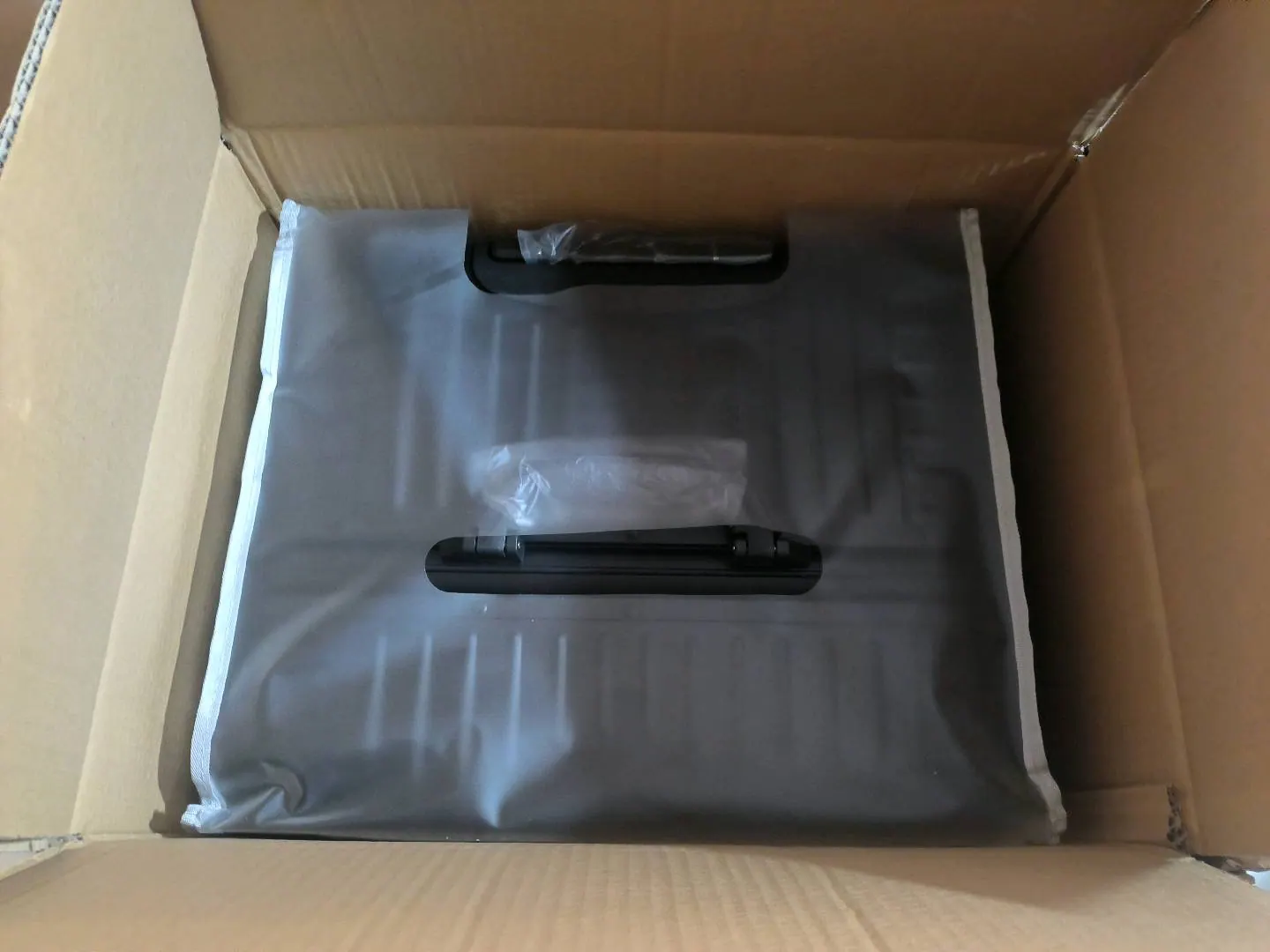 Rimowa Original Trunk Plus 行李箱