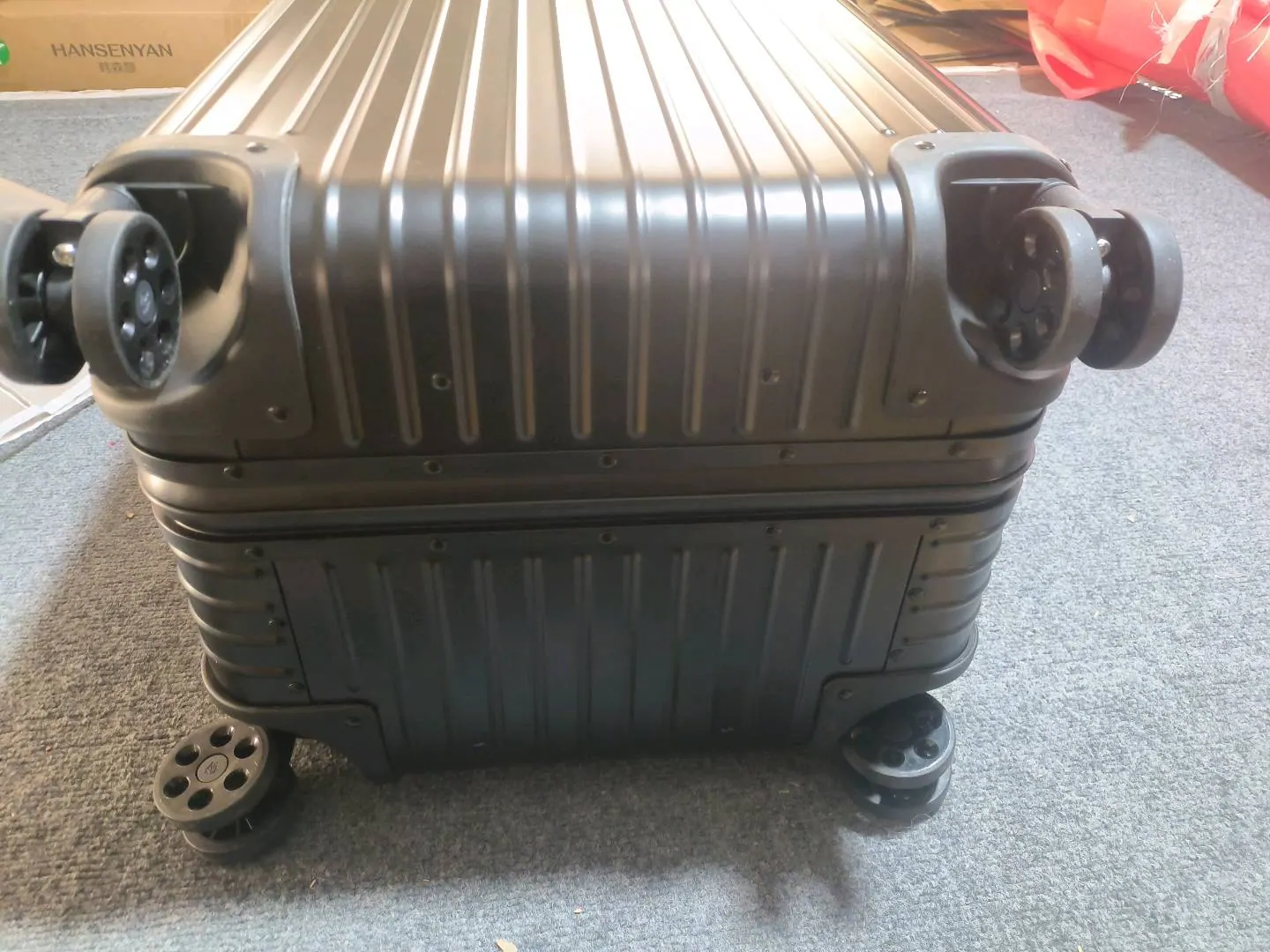 Rimowa Original Trunk Plus 行李箱