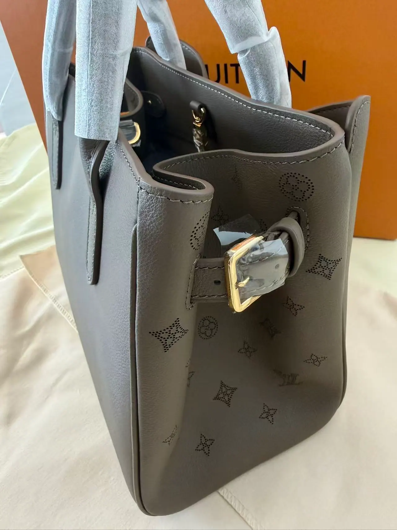 路易威登 M27040 Vendôme PM 28.5 x 22 x 14.5cm