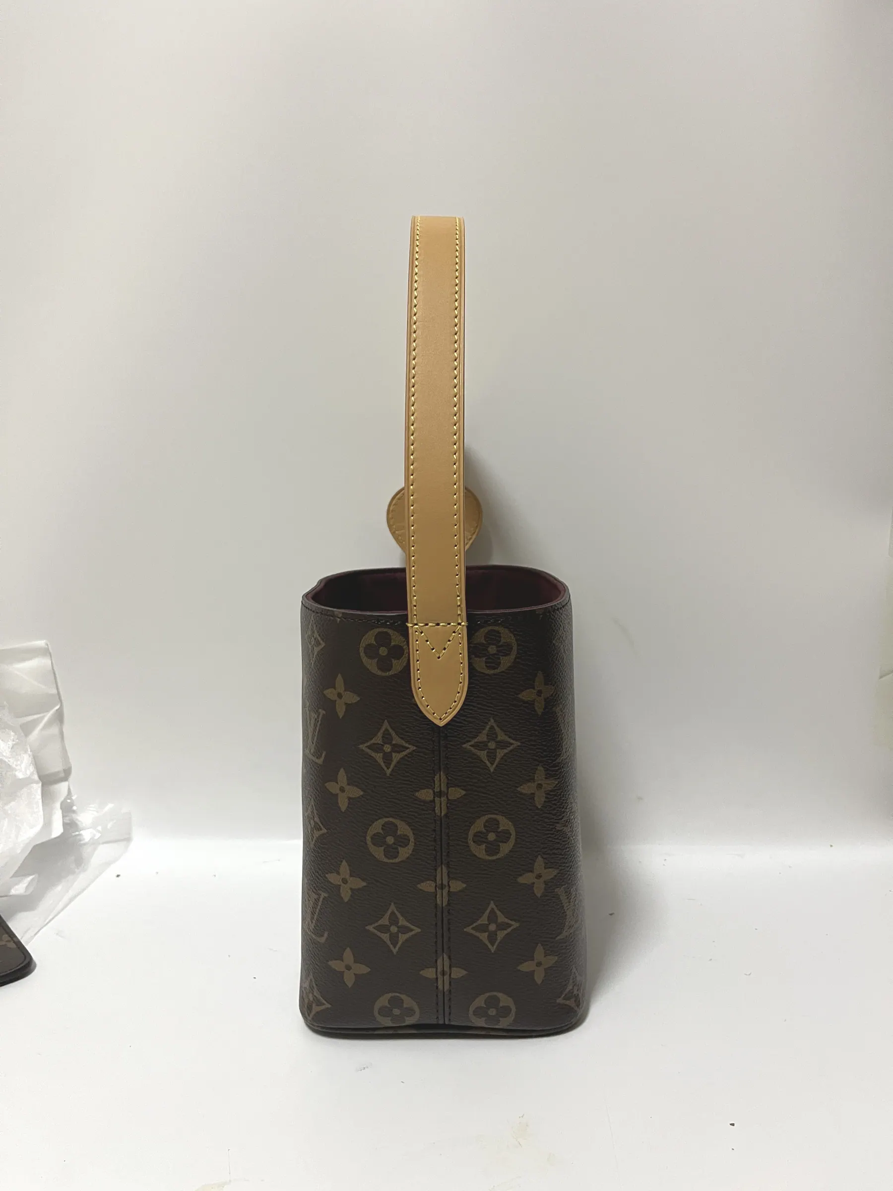 MB ALL IN BB 包 M12925 18 x 12 x 16cm