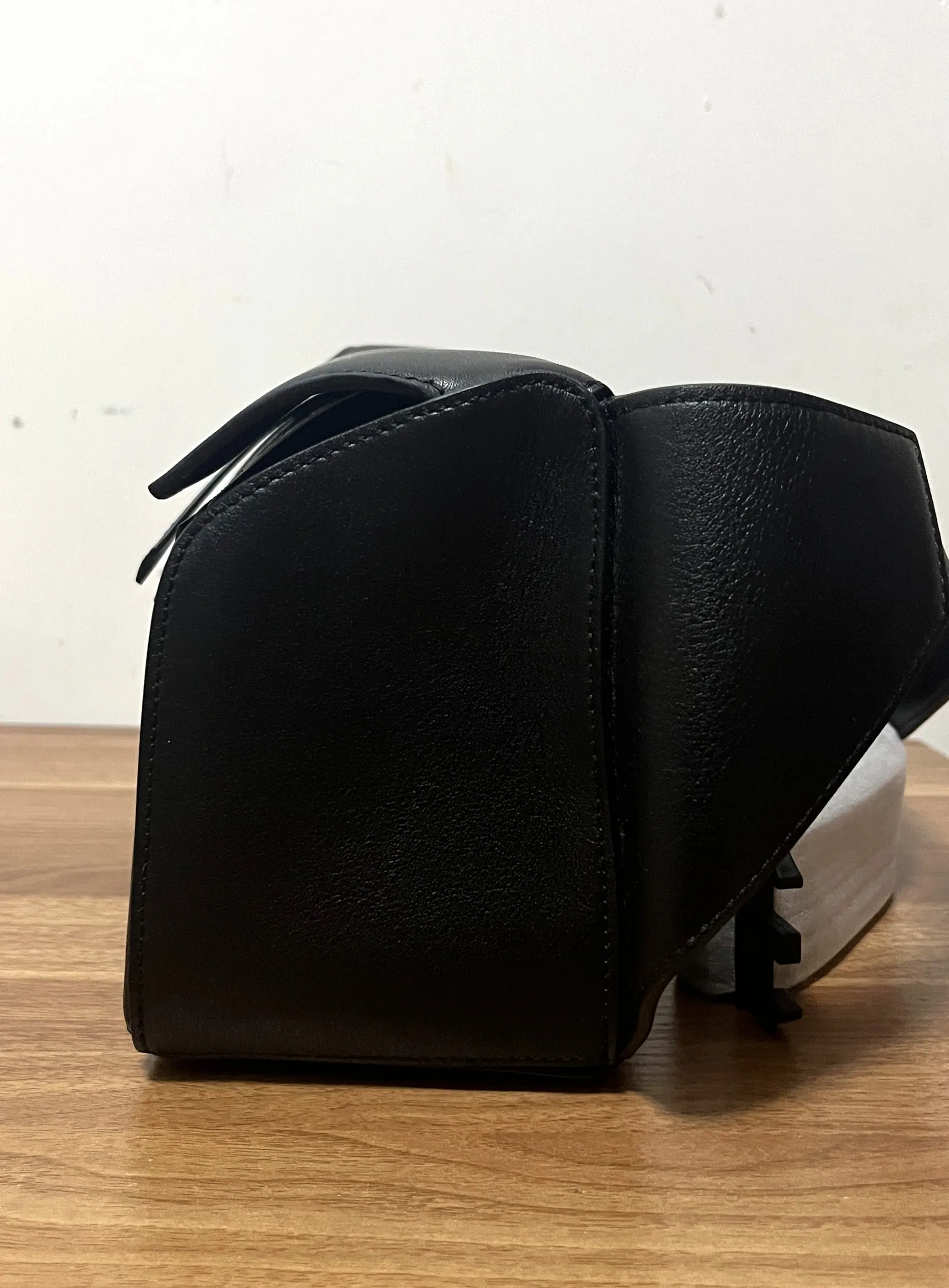 罗意威 小号 Puzzle 皮革腰包 B510SEBX02 24X16X10.5CM