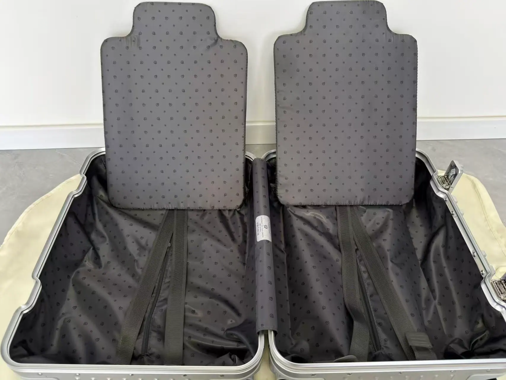 RIMOWA Original Cabin 拉杆箱 55X40X23cm