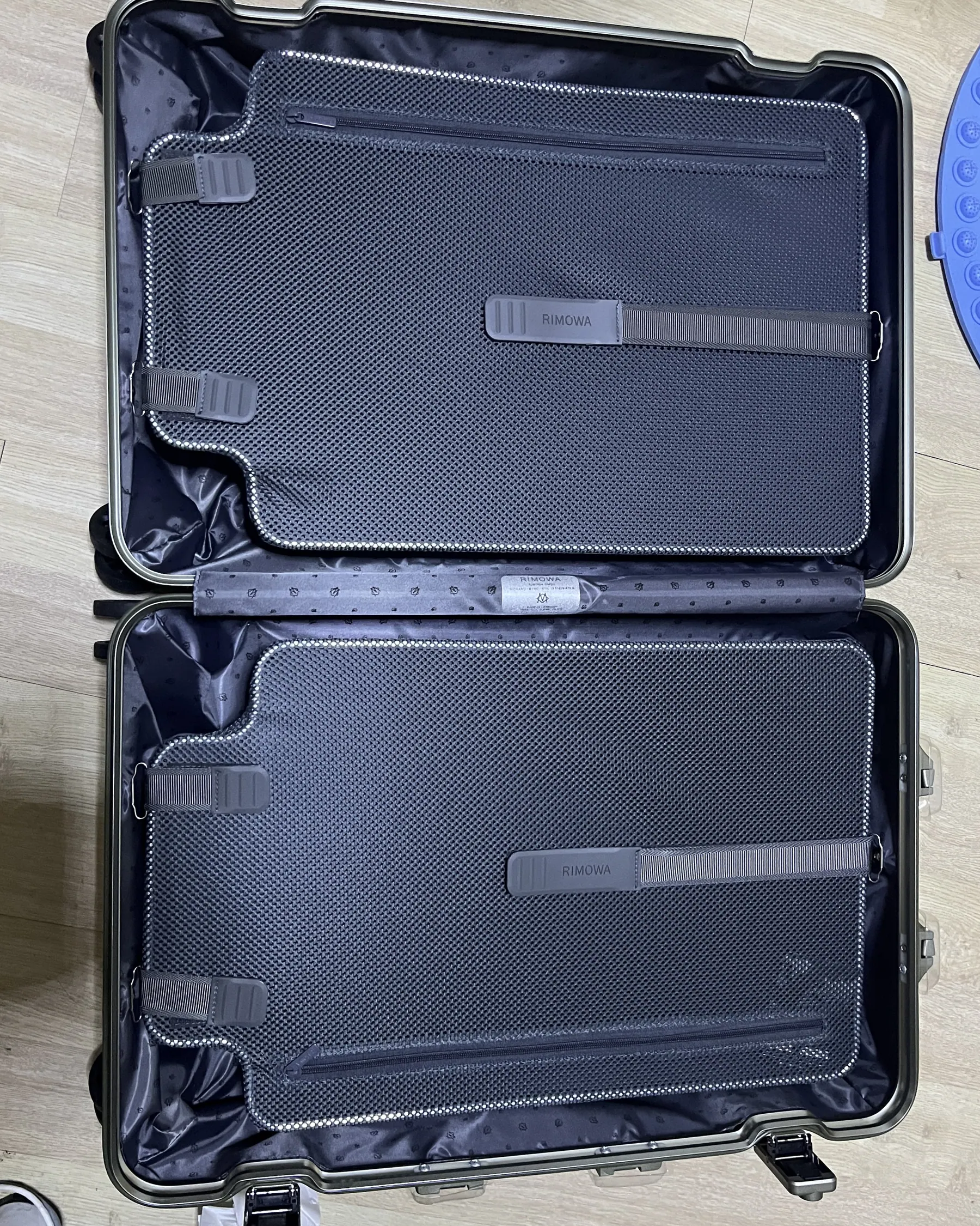 RIMOWA Original Check-In M 69X44X27.5cm