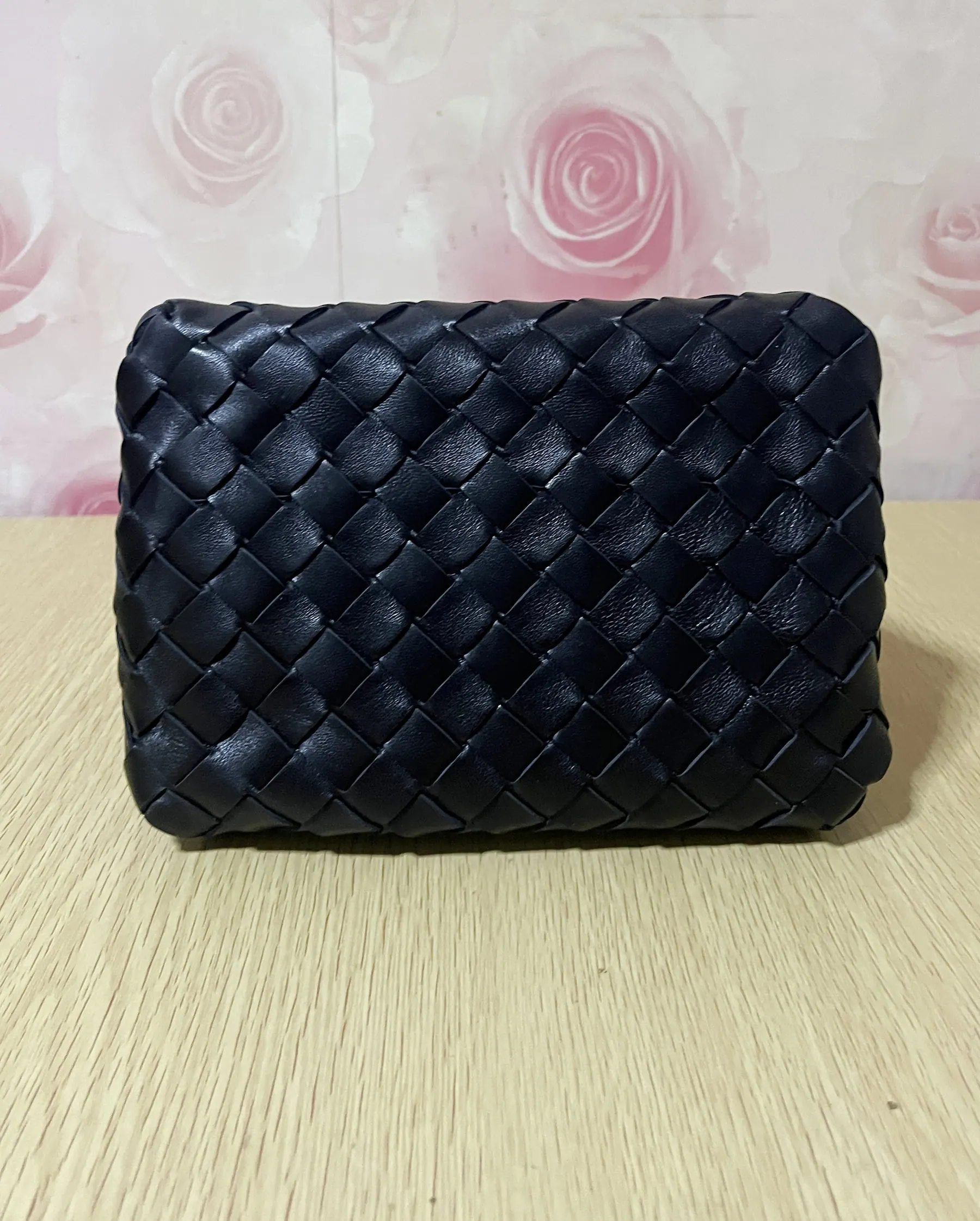 Bottega Veneta 小号 Parachute 826220 21*17*16cm