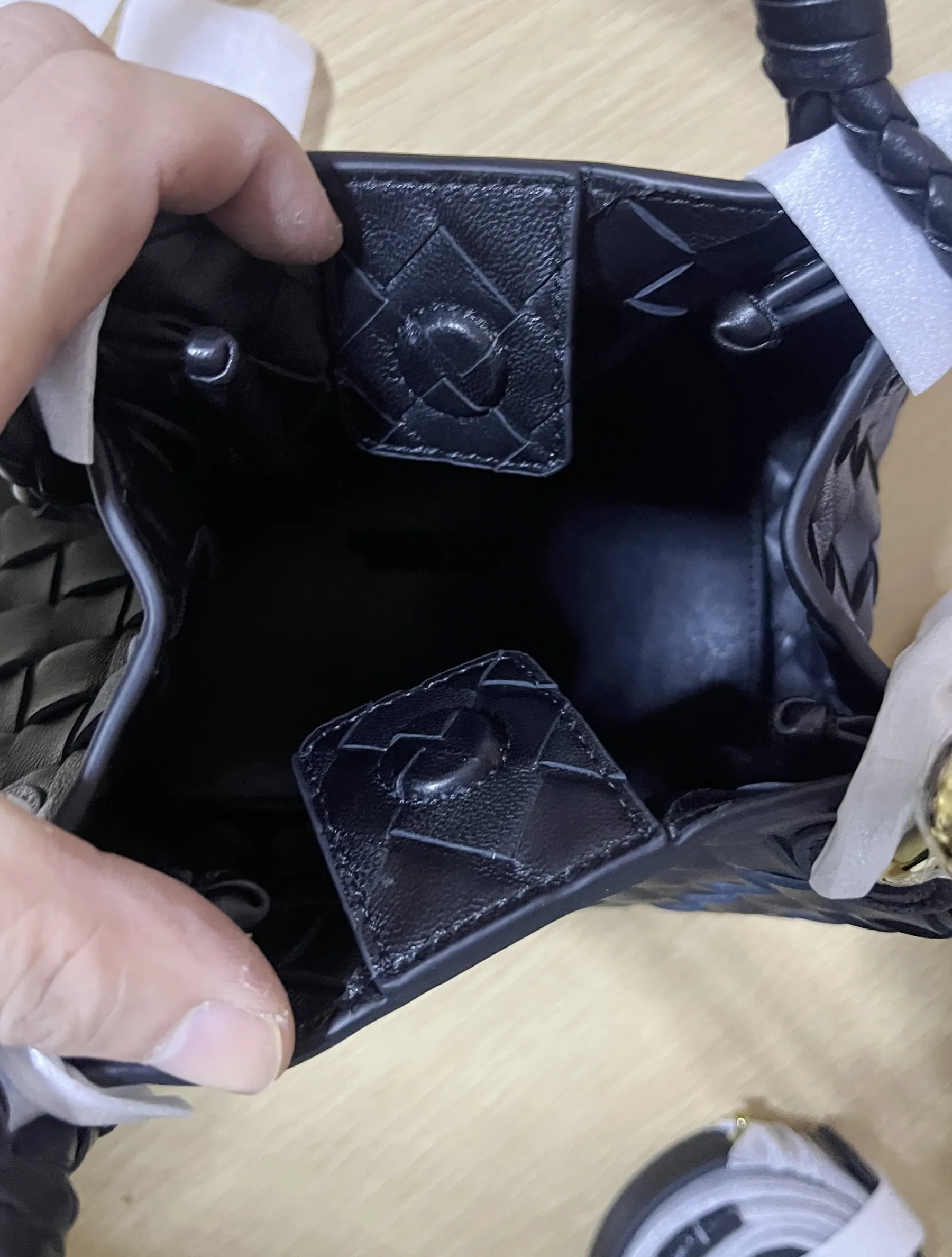 Bottega Veneta 小号 Parachute 826220 21*17*16cm