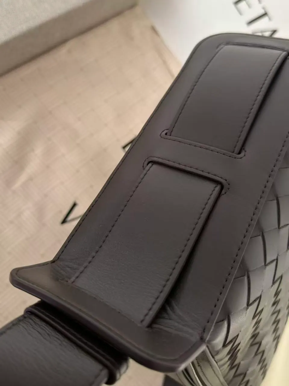 Bottega Veneta Tribeca 顶部手柄包 836016 30.5*20*9cm
