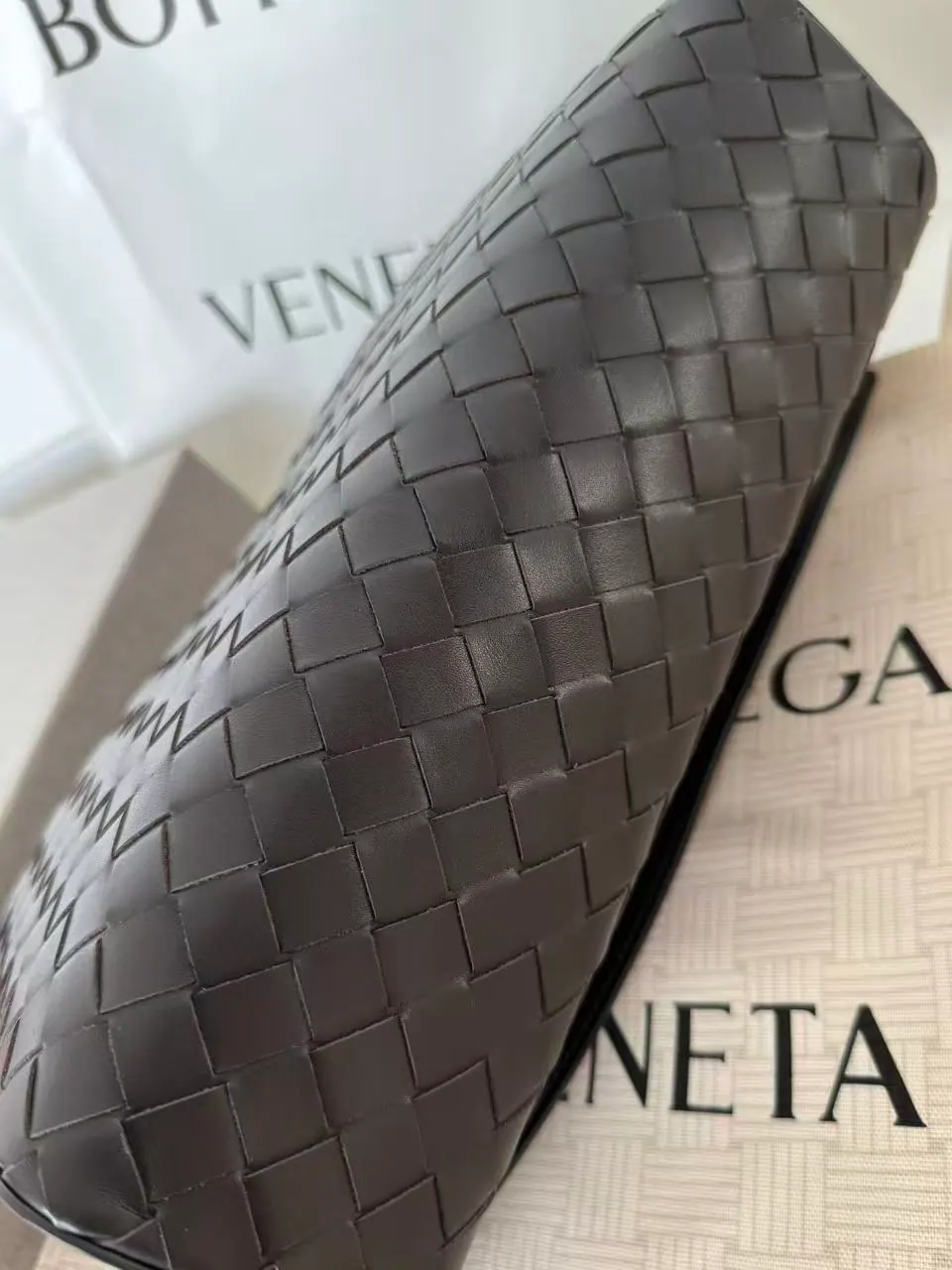 Bottega Veneta Tribeca 顶部手柄包 836016 30.5*20*9cm