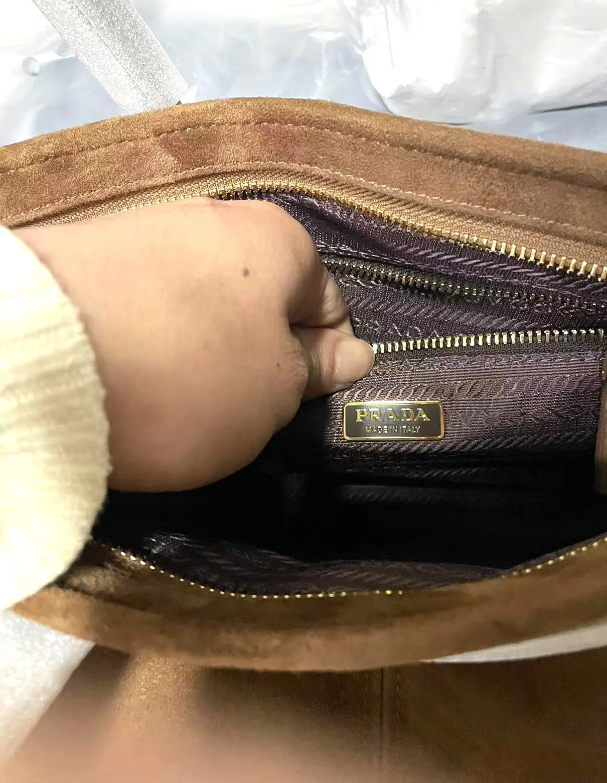 普拉达中号皮革手提包 1BA426 32x15x13cm