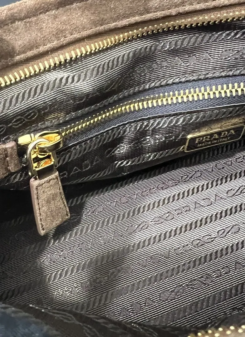 普拉达中号皮革手提包 1BA426 32x15x13cm