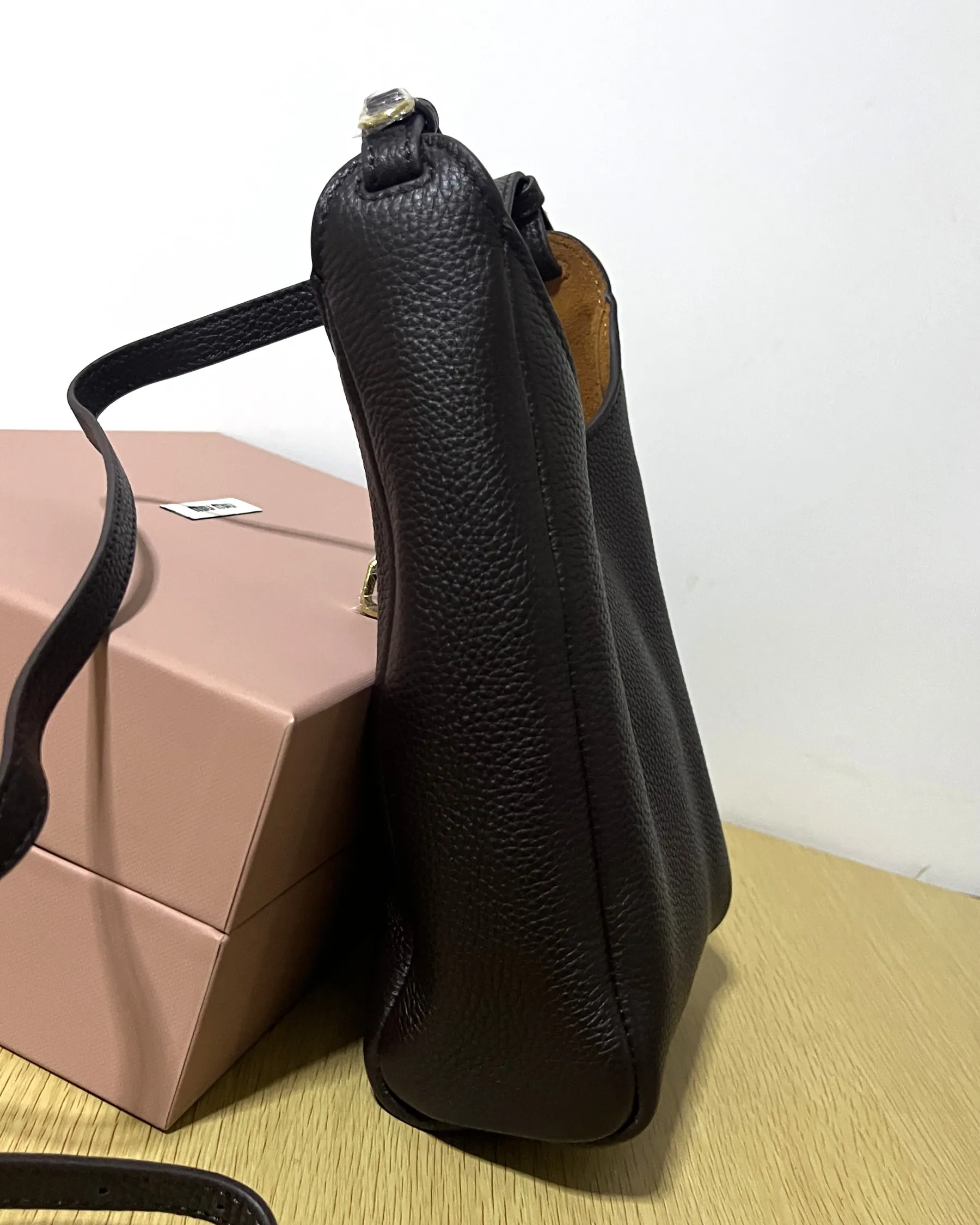 皮革水桶包 5BE099 18X 16x 8cm