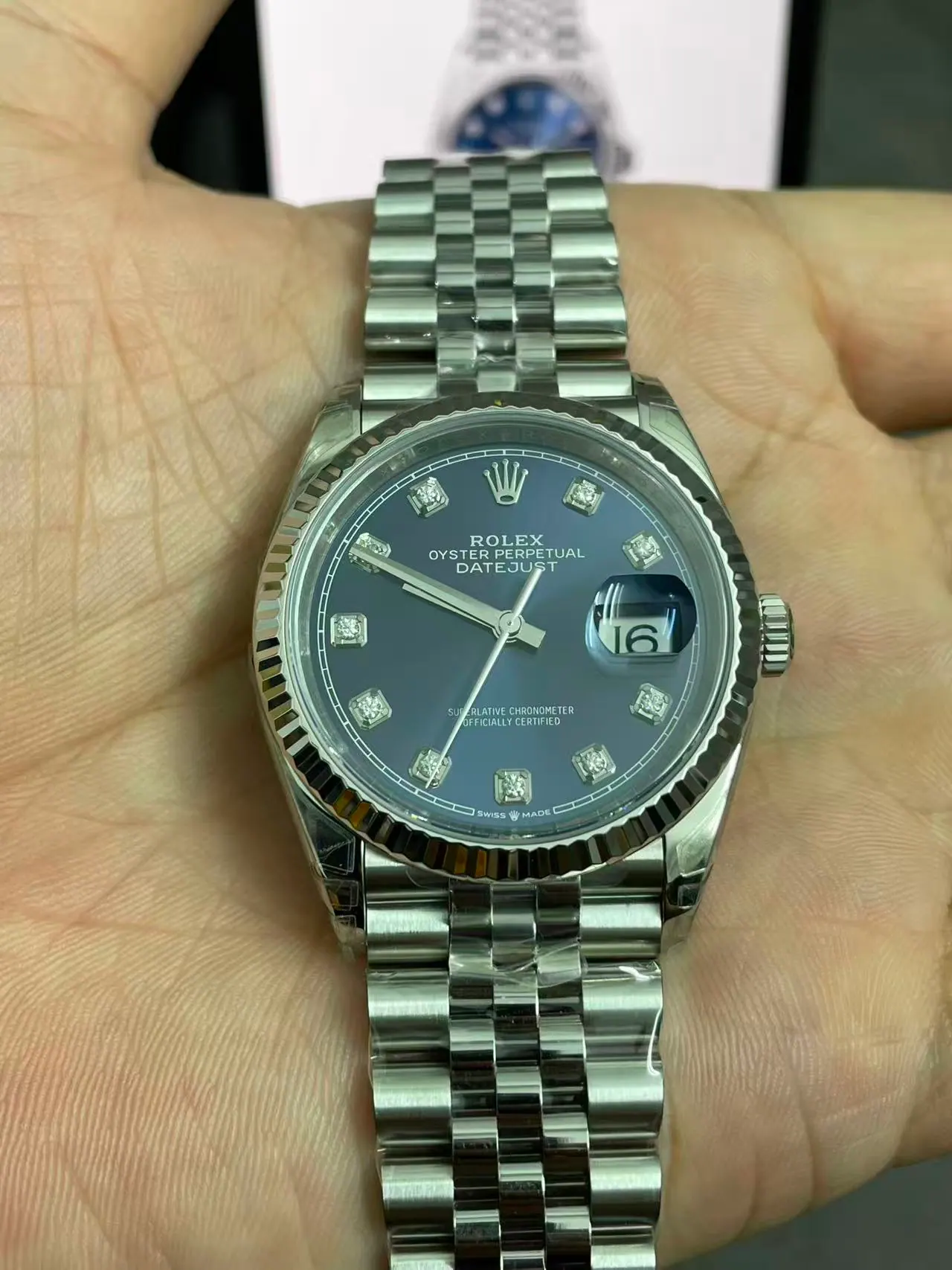 VS | 3235机芯｜36mm｜劳力士日志型 10钻 126234