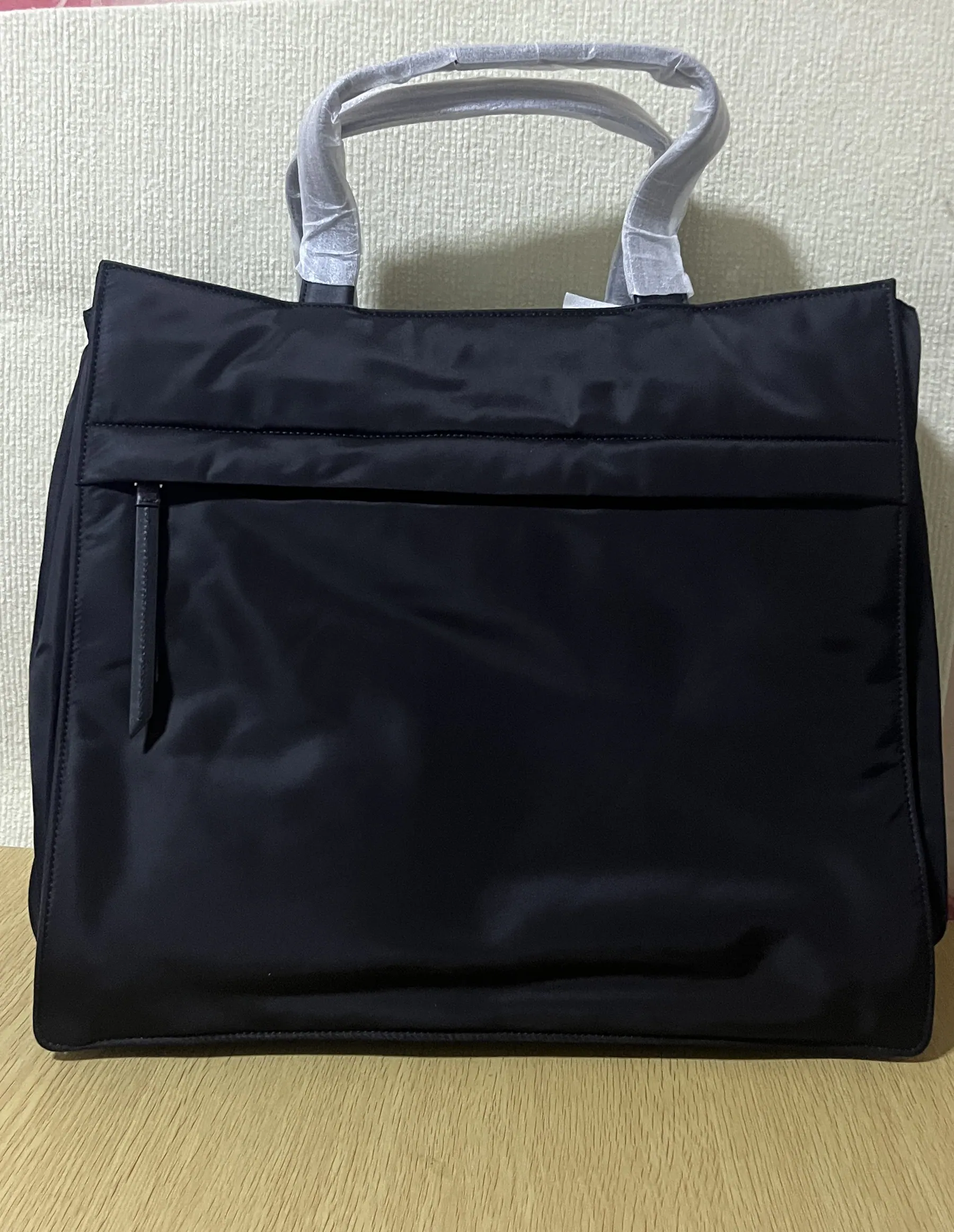 普拉达三角标志 Re-Nylon 皮革托特包 2VG076 38x36x14cm