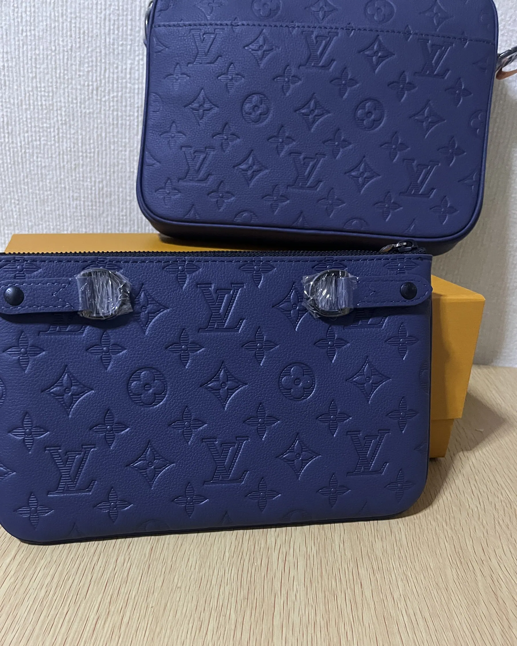 路易威登 Trio 邮差包 M26713 18.5 x 7 x 25cm
