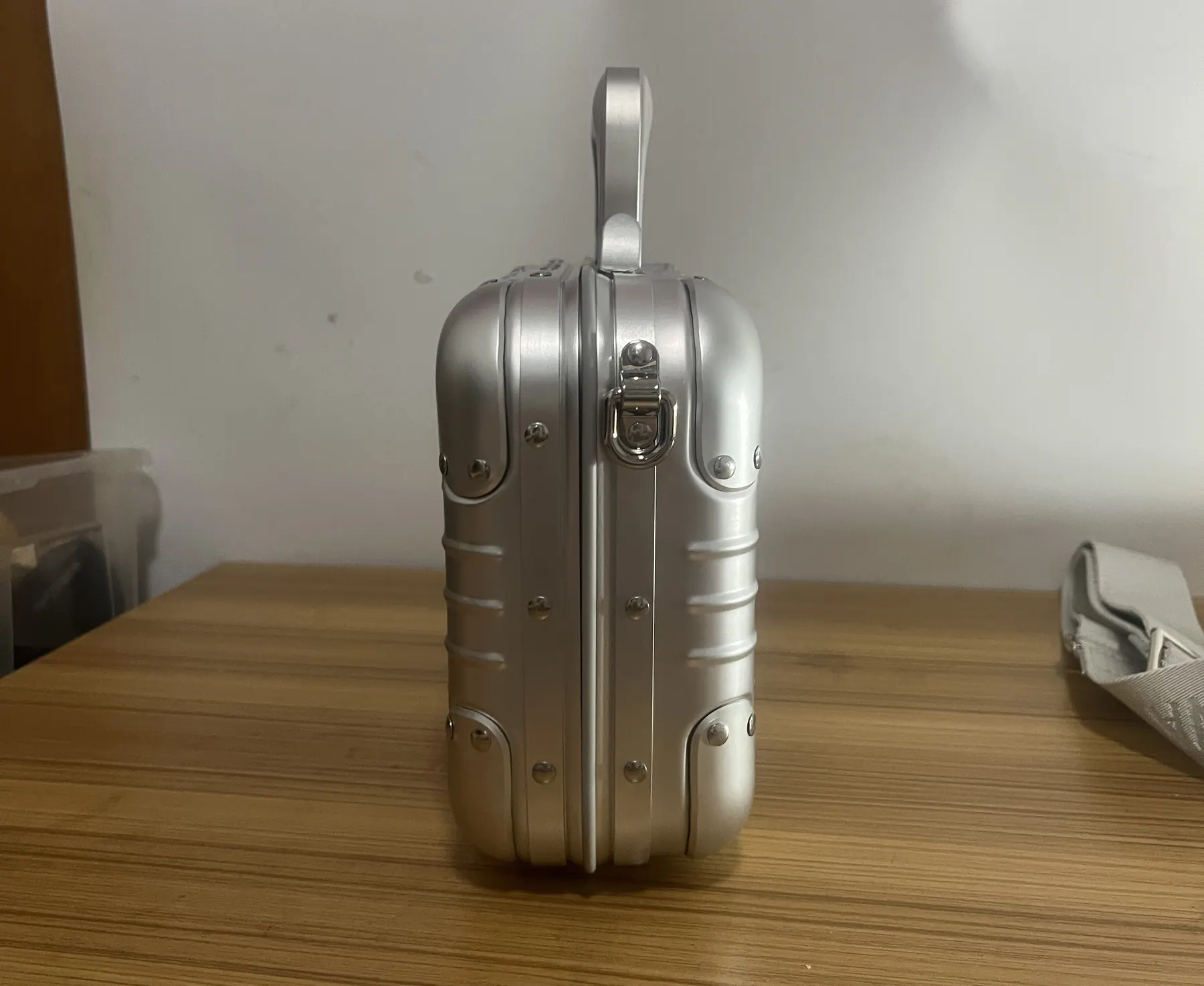 RIMOWA Original Bag 铝镁合金 19号斜挎包