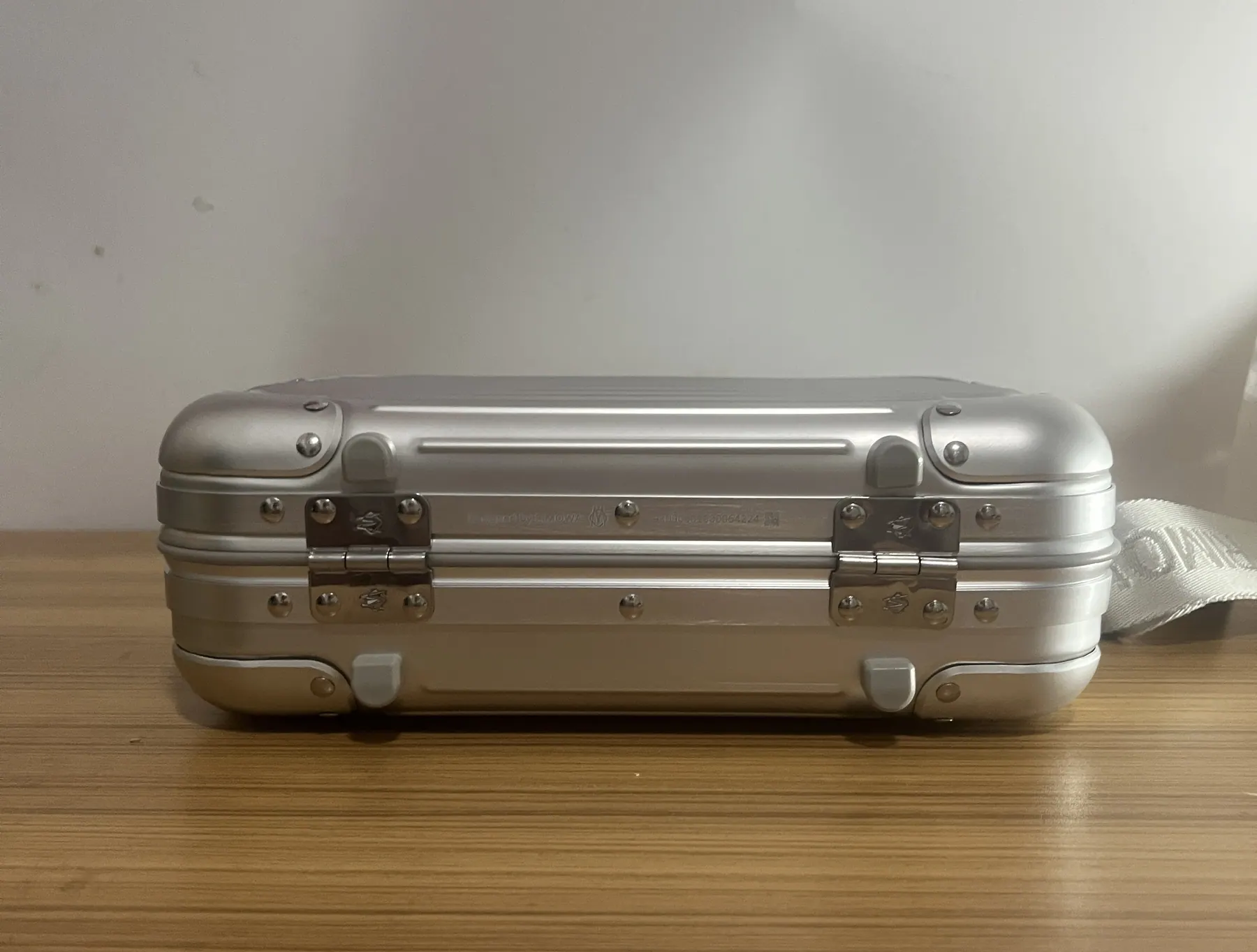 RIMOWA Original Bag 铝镁合金 19号斜挎包