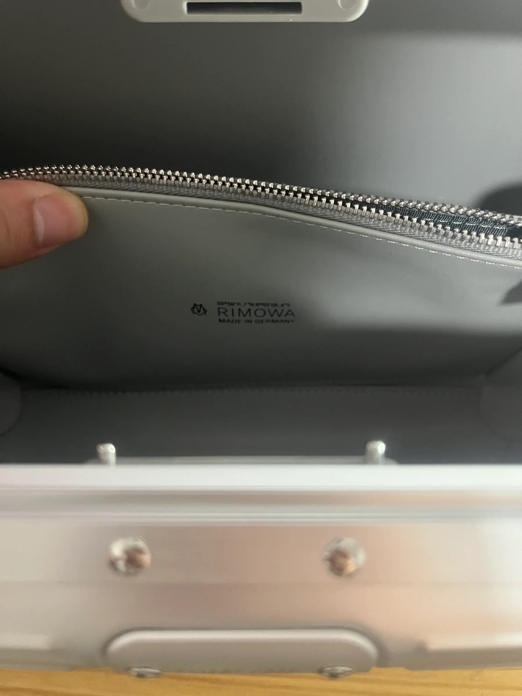 RIMOWA Original Bag 铝镁合金 19号斜挎包