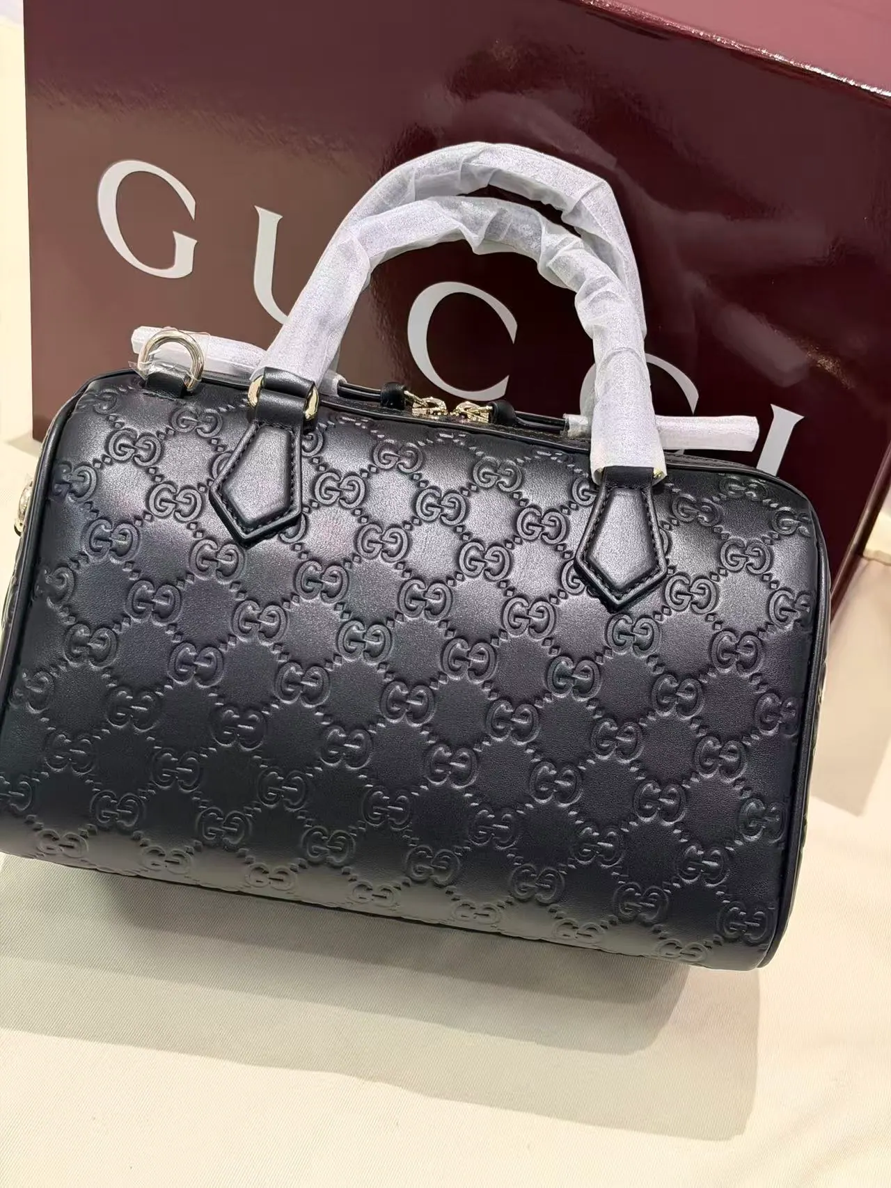 古驰 GG 徽标中号波士顿包 848886 25 x 16 x 14cm