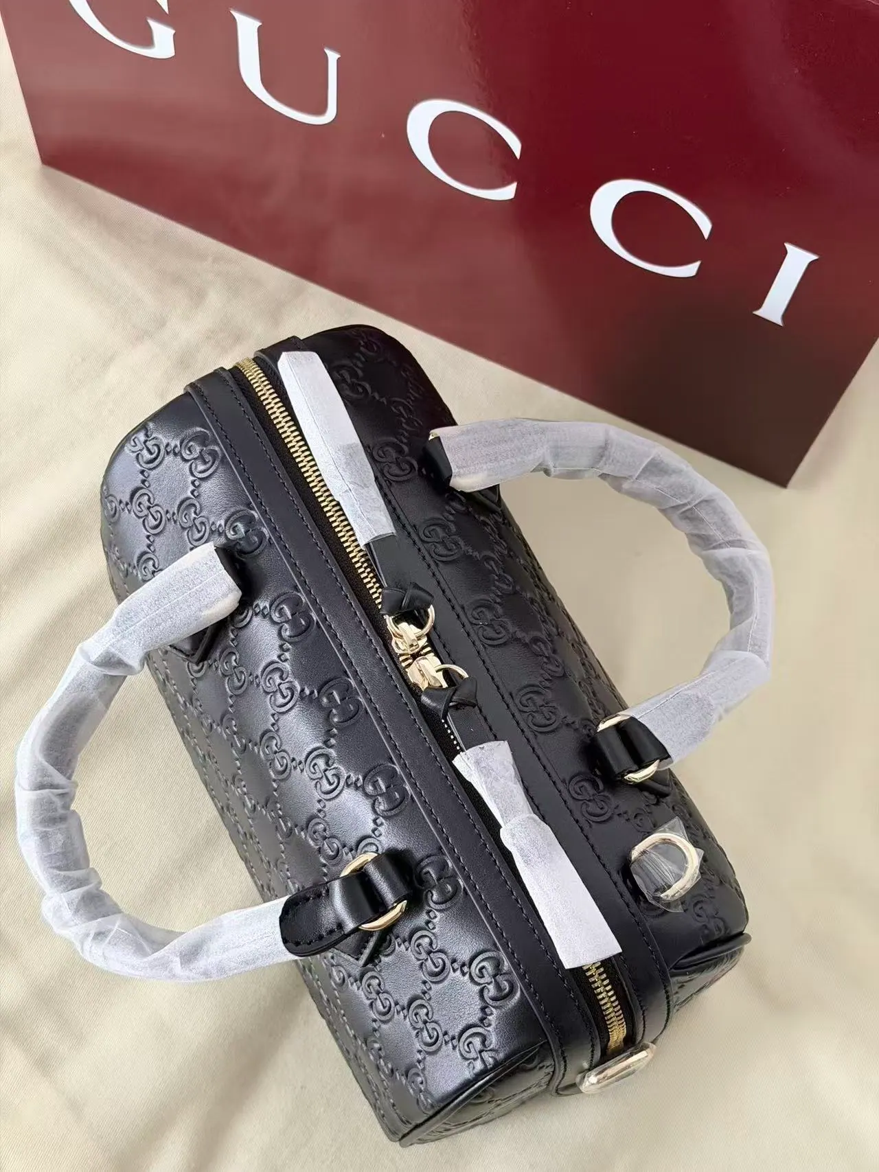 古驰 GG 徽标中号波士顿包 848886 25 x 16 x 14cm