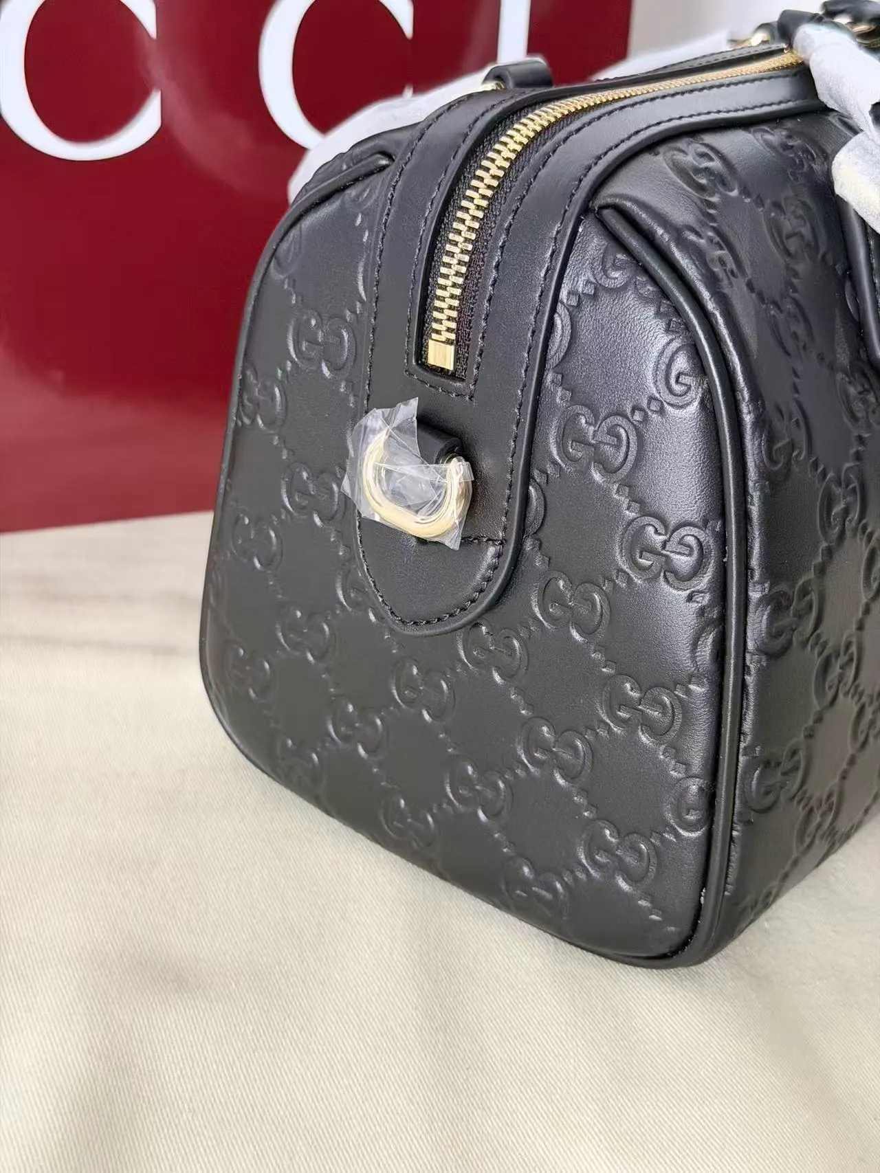 古驰 GG 徽标中号波士顿包 848886 25 x 16 x 14cm