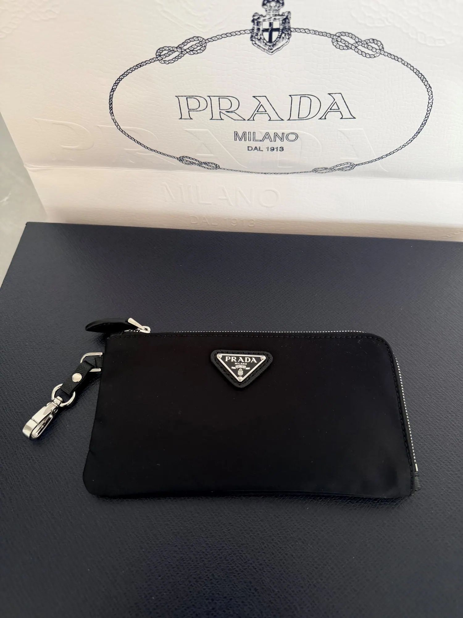 普拉达 Re-Nylon 双肩包 1BZ811 30x32x15cm