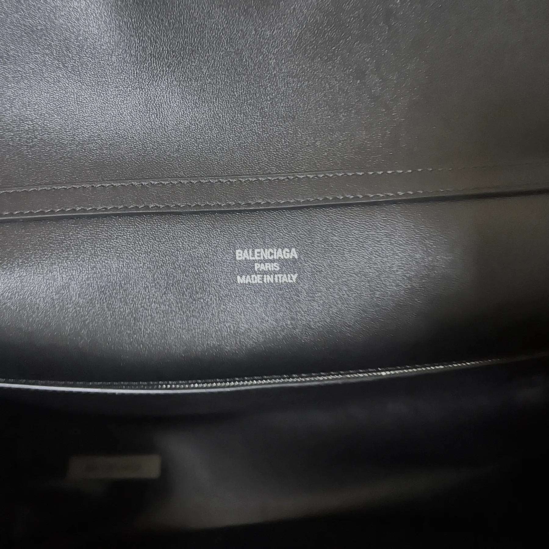 Balenciaga Rodeo 大号 40x30x13cm