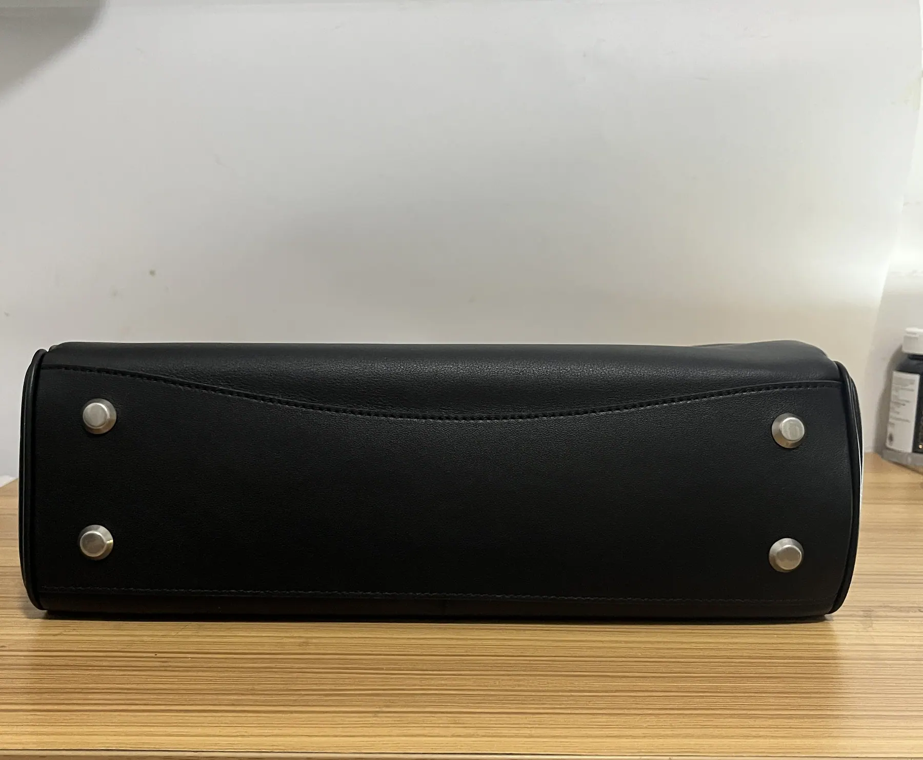 Balenciaga Rodeo 中号 35x23.3x10.9cm