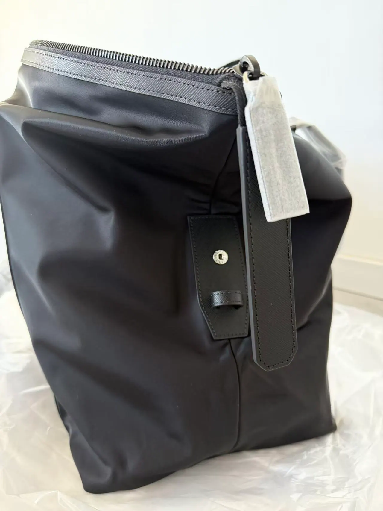 Prada 标志 Re-Nylon 2VC796 45*40*24cm